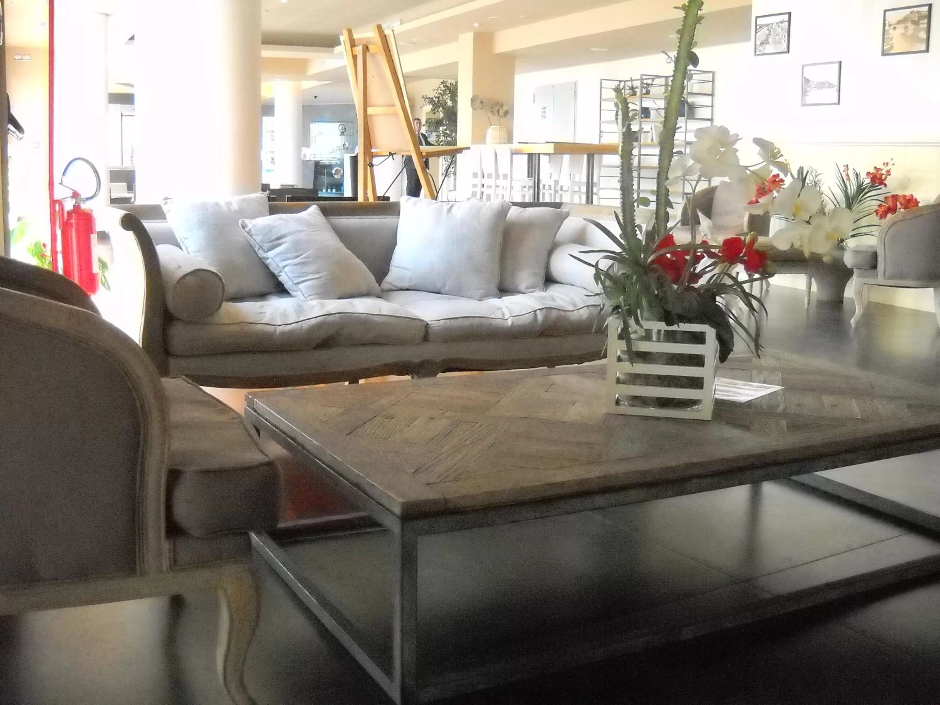 Lobby or reception in Hotel Tiber