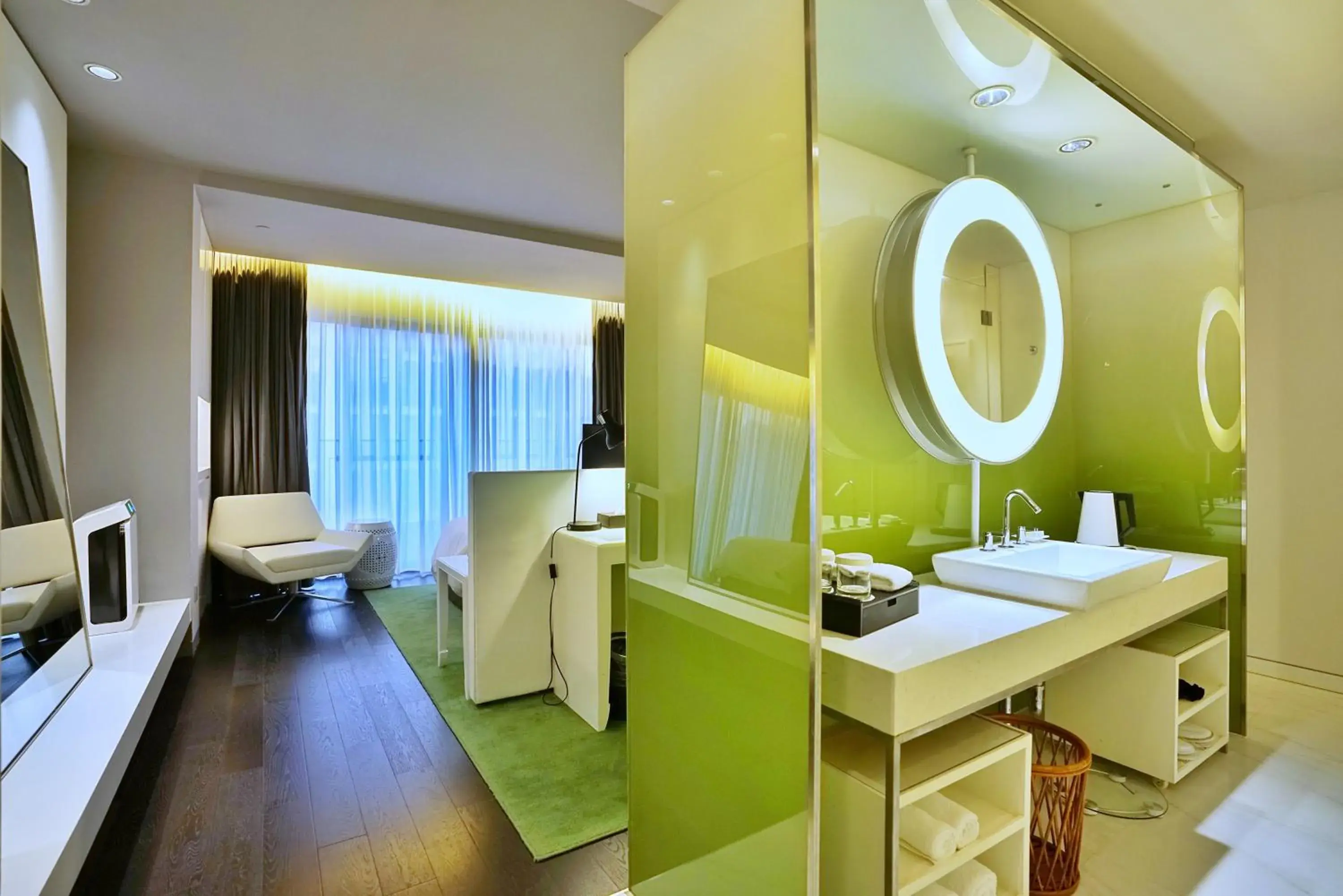 Photo of the whole room, Bathroom in Metropolo Classiq Dahua Hotel Shanghai Jingan