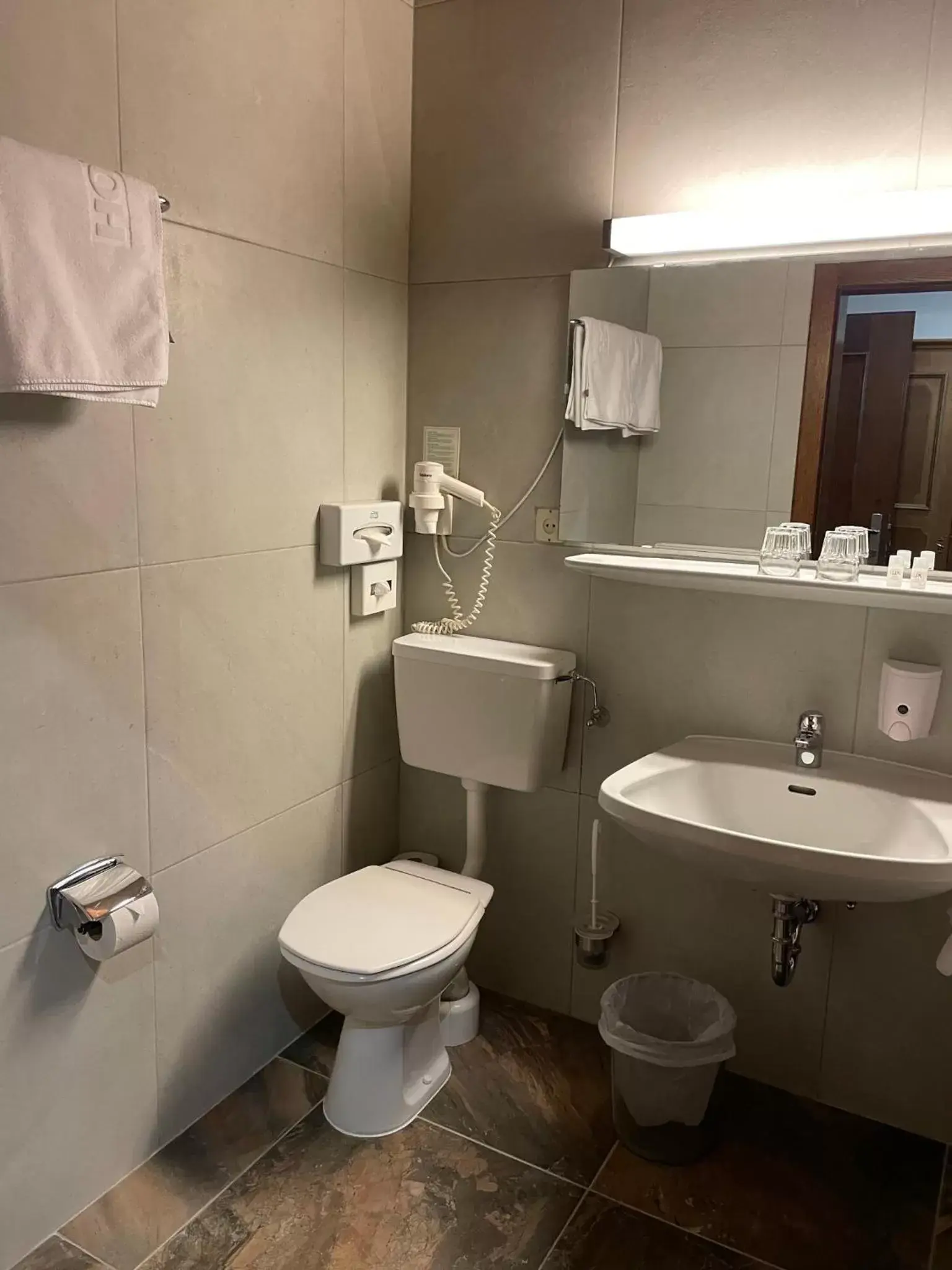 Bathroom in Hotel HAAS
