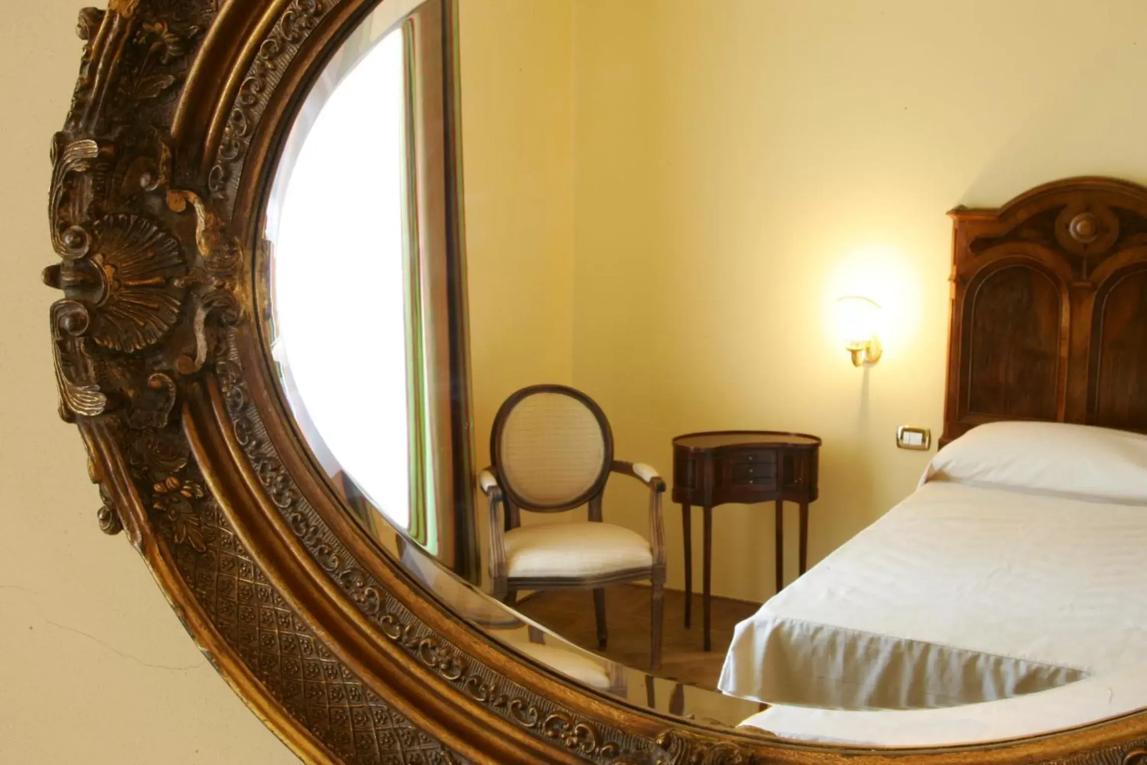 Bedroom, Bed in La Locanda Di San Francesco