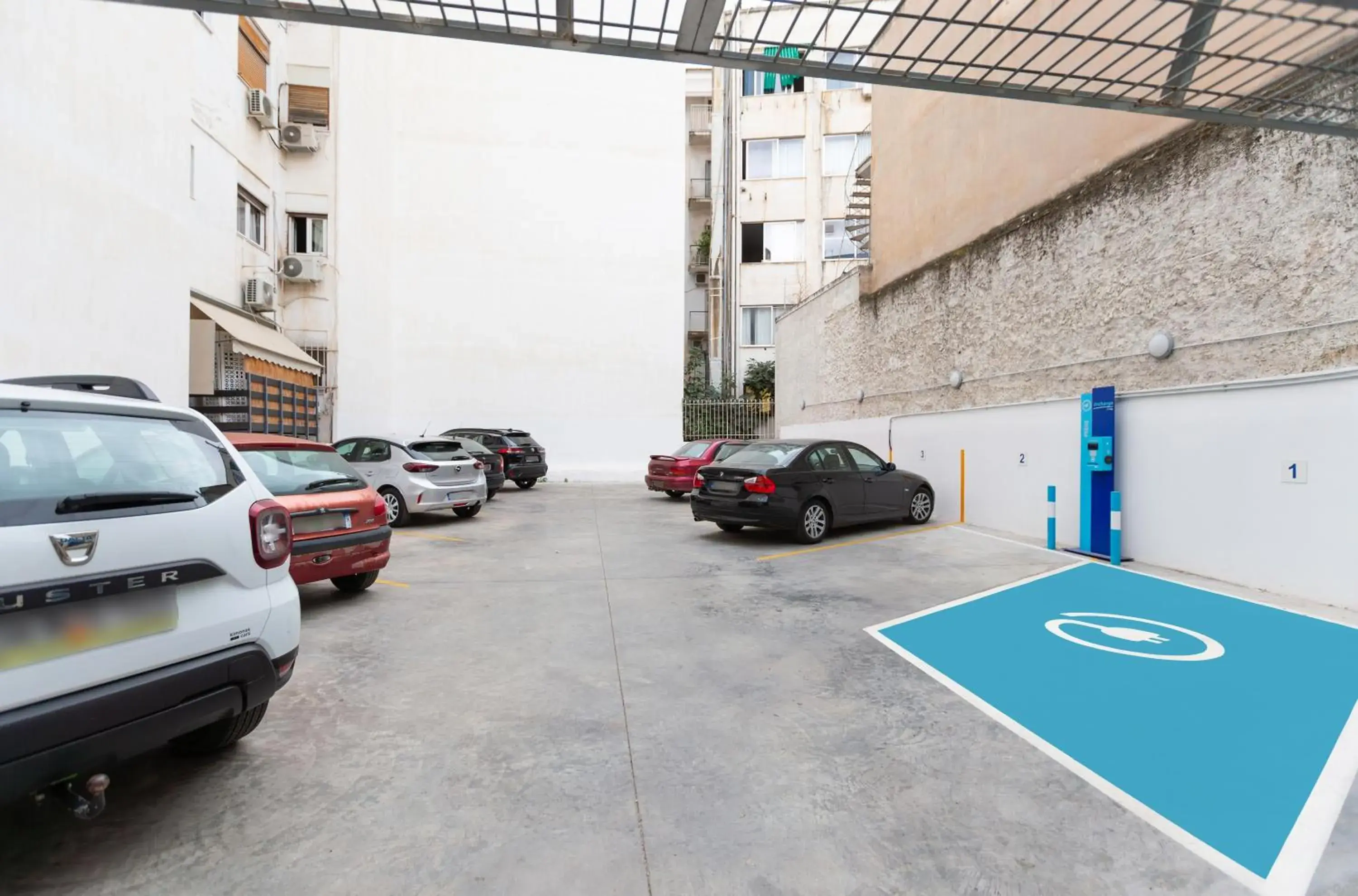 Parking in Ilisia Hotel Athens