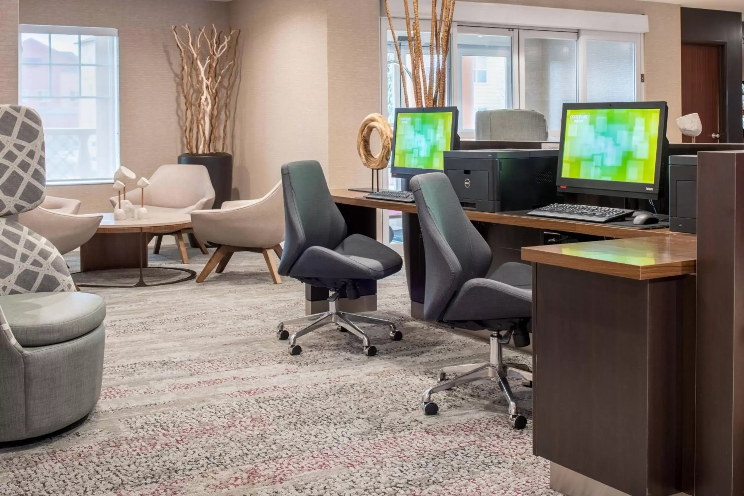 Business facilities in Courtyard by Marriott Portland North