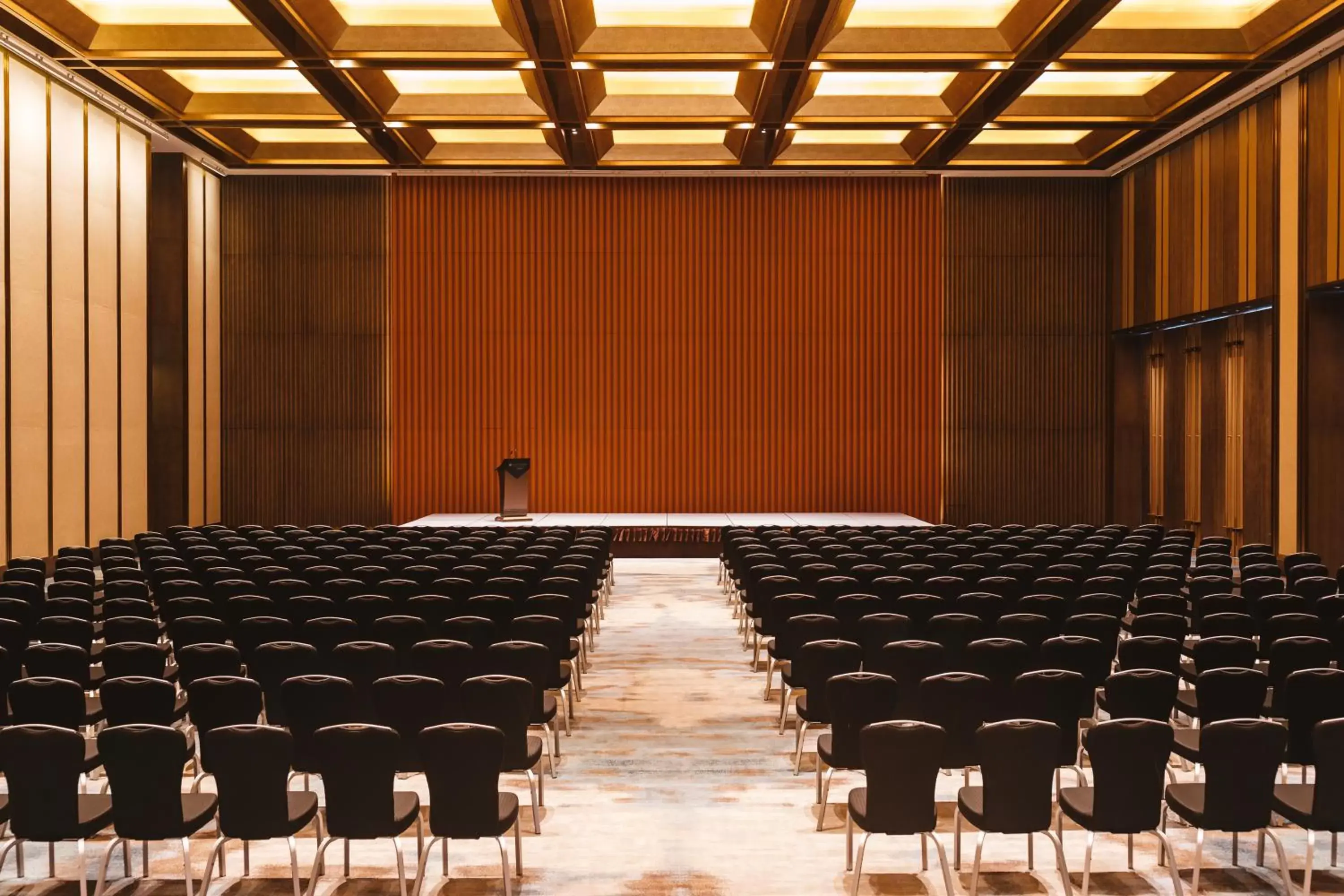 Meeting/conference room in Pullman Fuzhou Tahoe