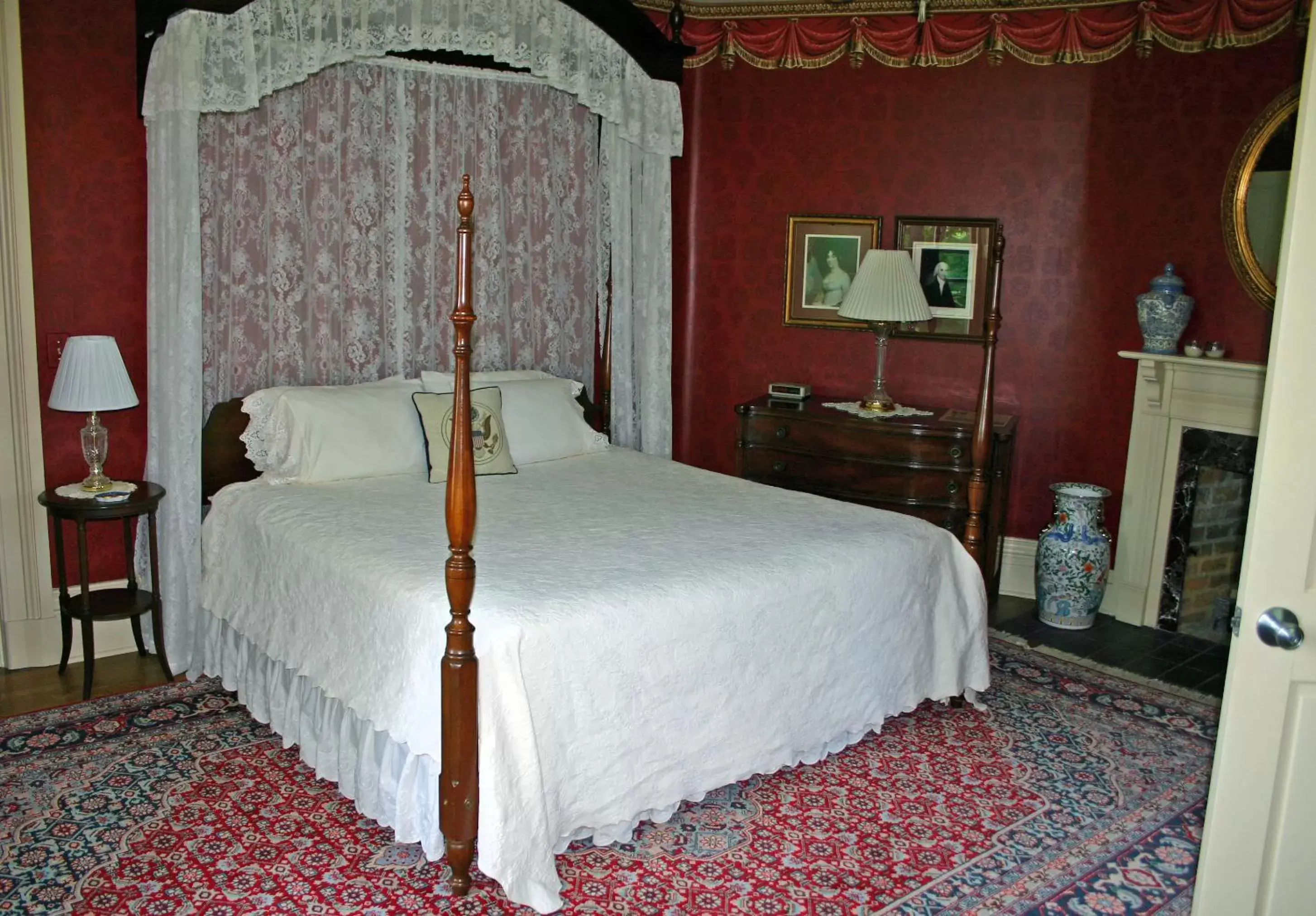 Bedroom, Room Photo in Mayhurst Estate