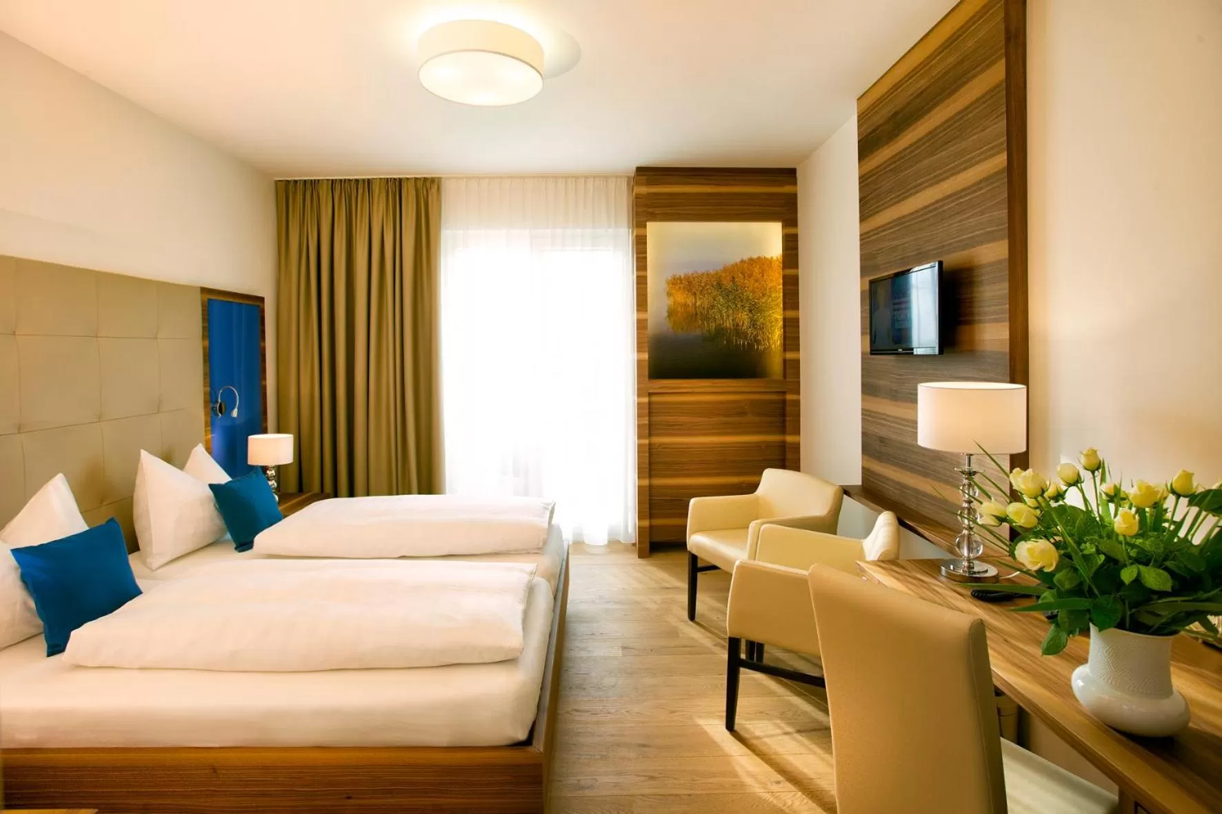 Bedroom, Bed in Hotel Wende