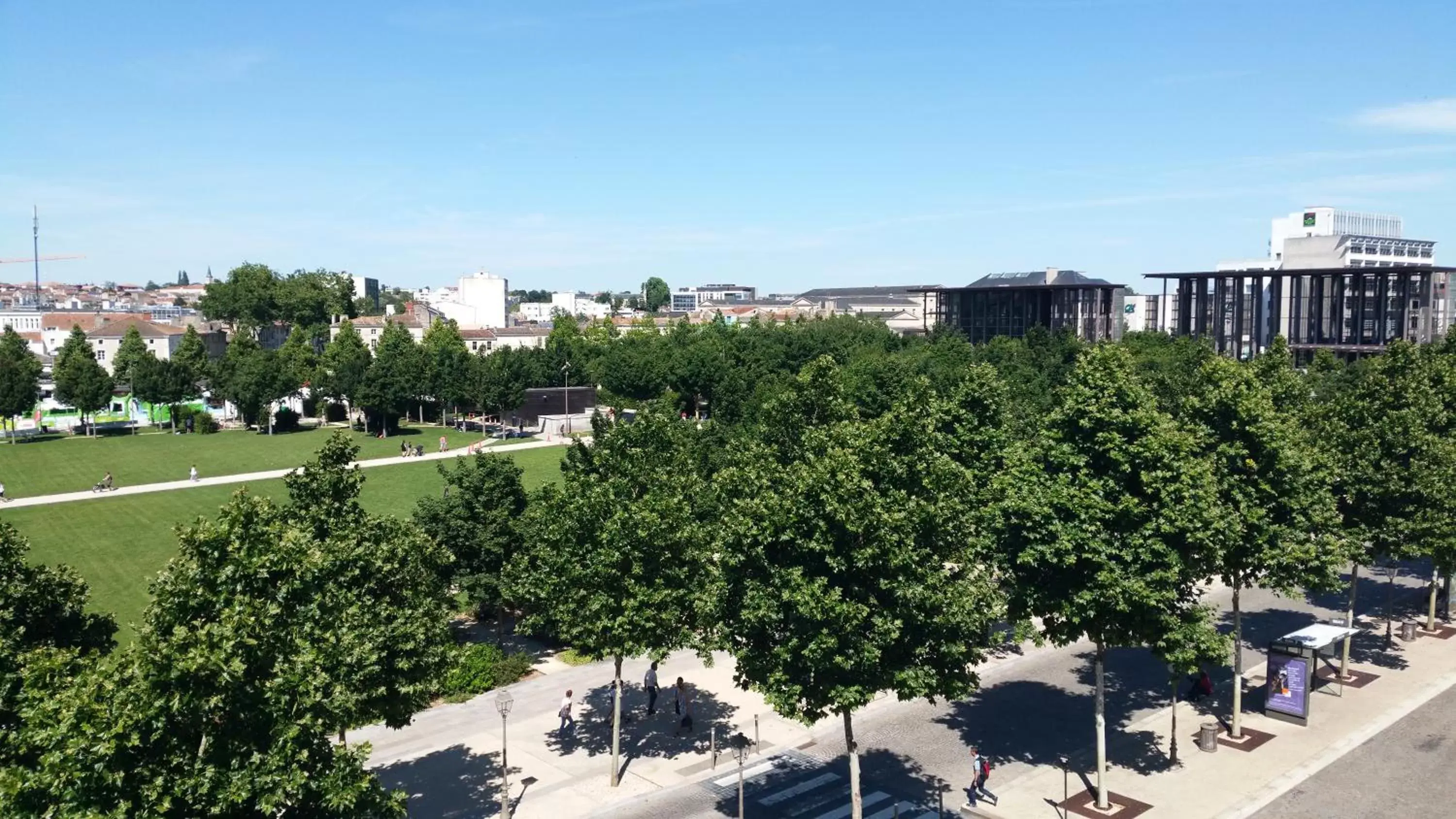 City view in Best Western Hotel de la Breche