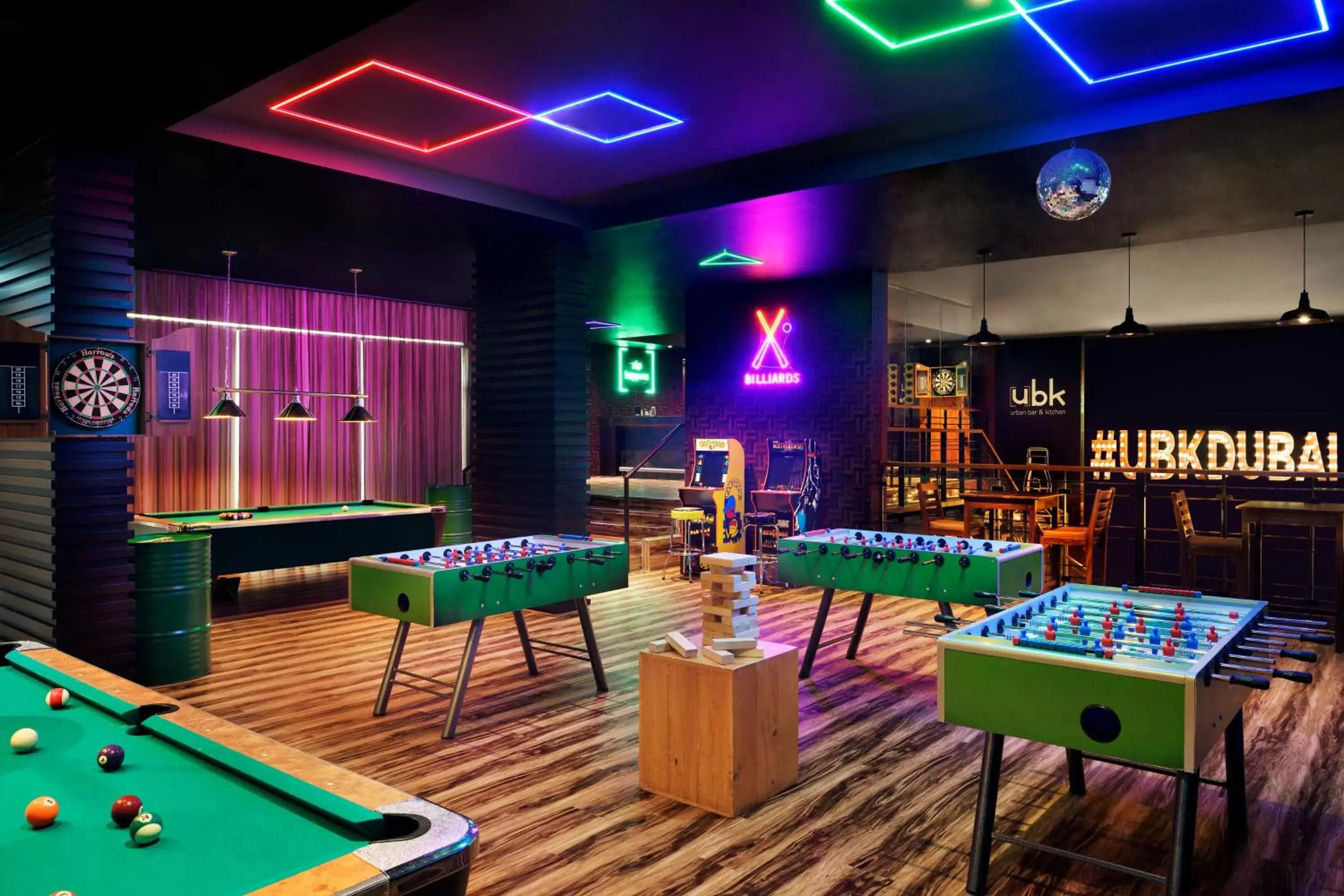 Game Room, Billiards in Mövenpick Hotel Jumeirah Lakes Towers Dubai