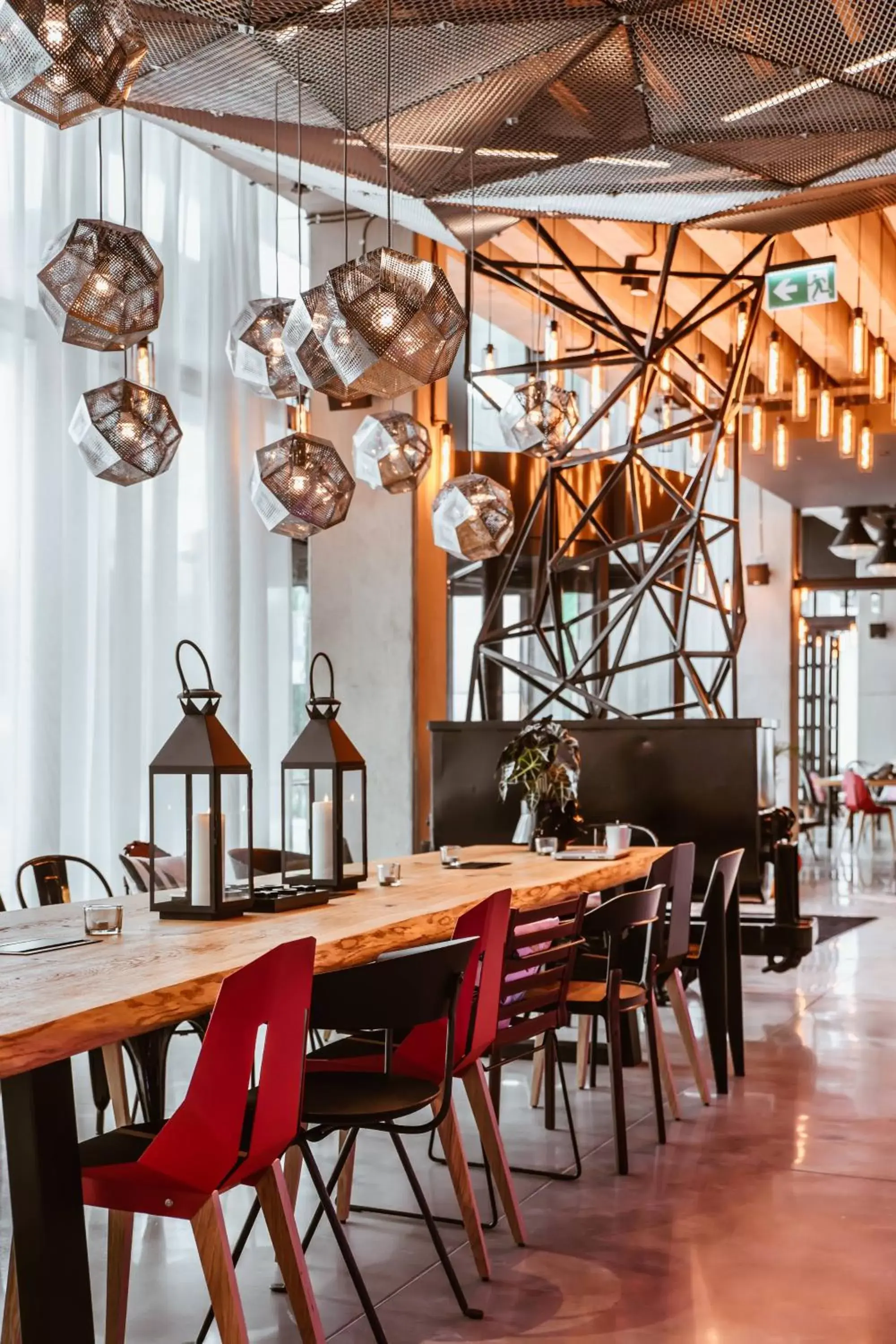 Other, Restaurant/Places to Eat in Moxy Katowice Airport
