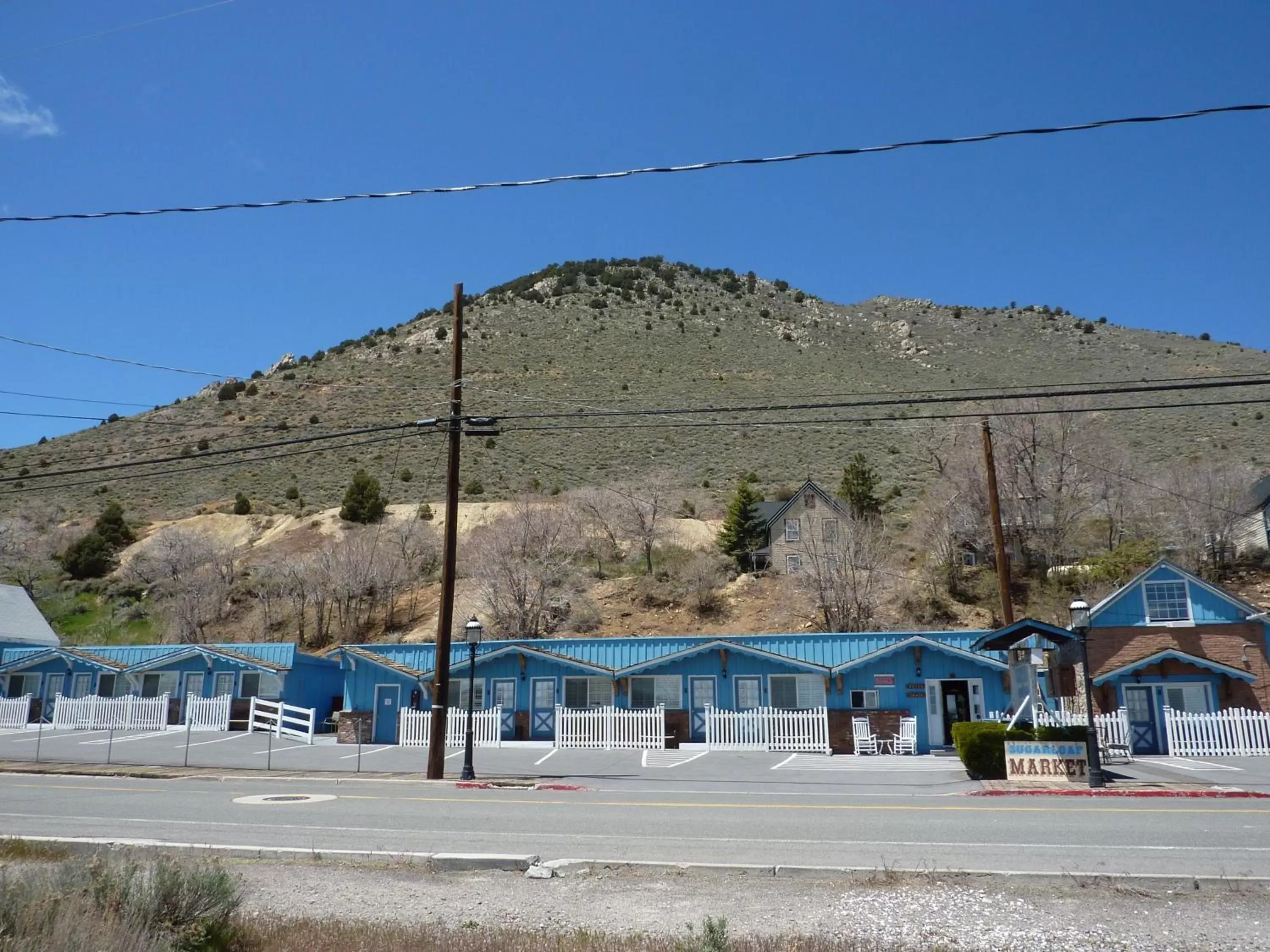 Facade/entrance in Sugarloaf Mountain Motel