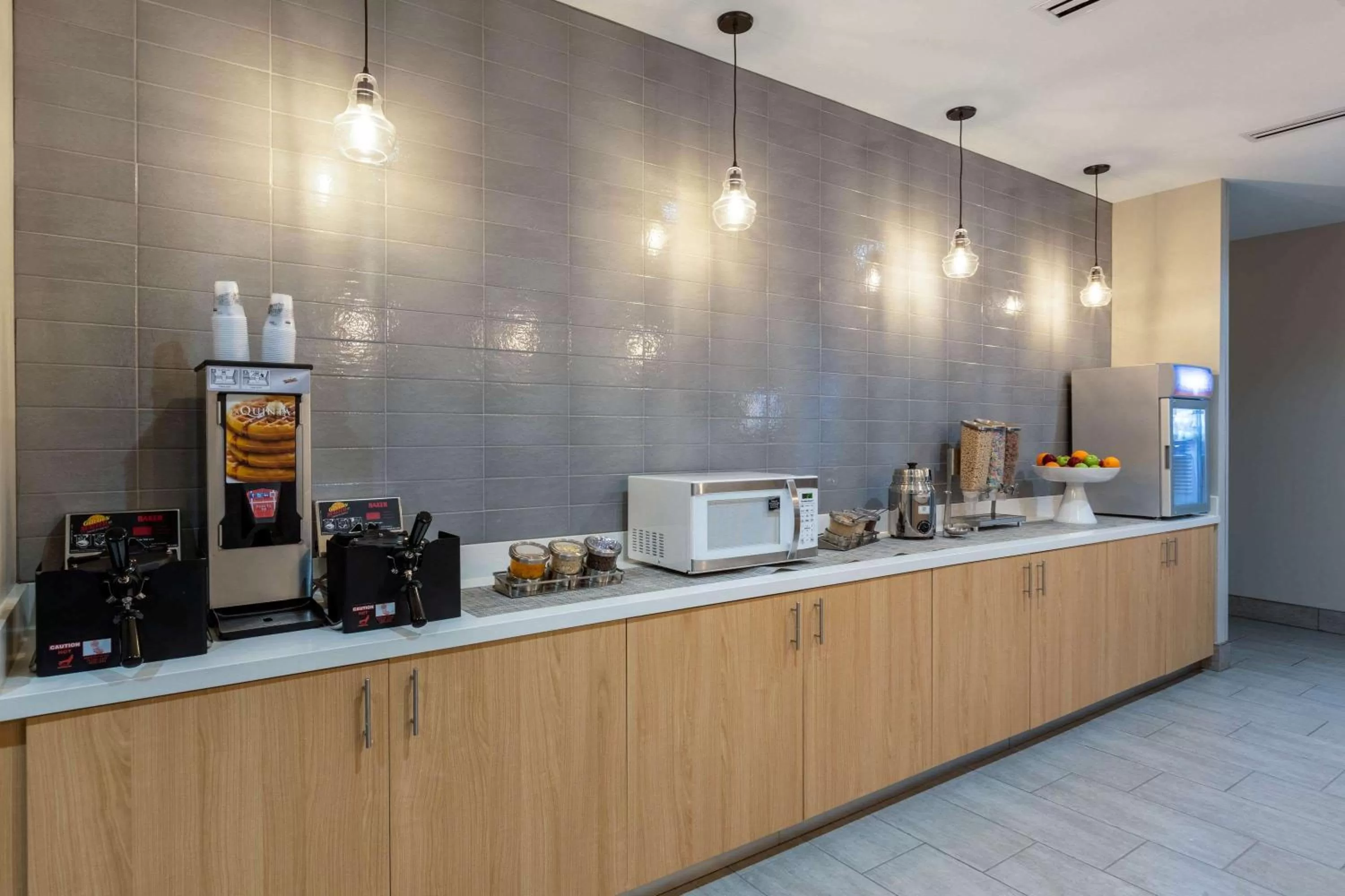 Restaurant/places to eat in La Quinta by Wyndham Altoona Des Moines