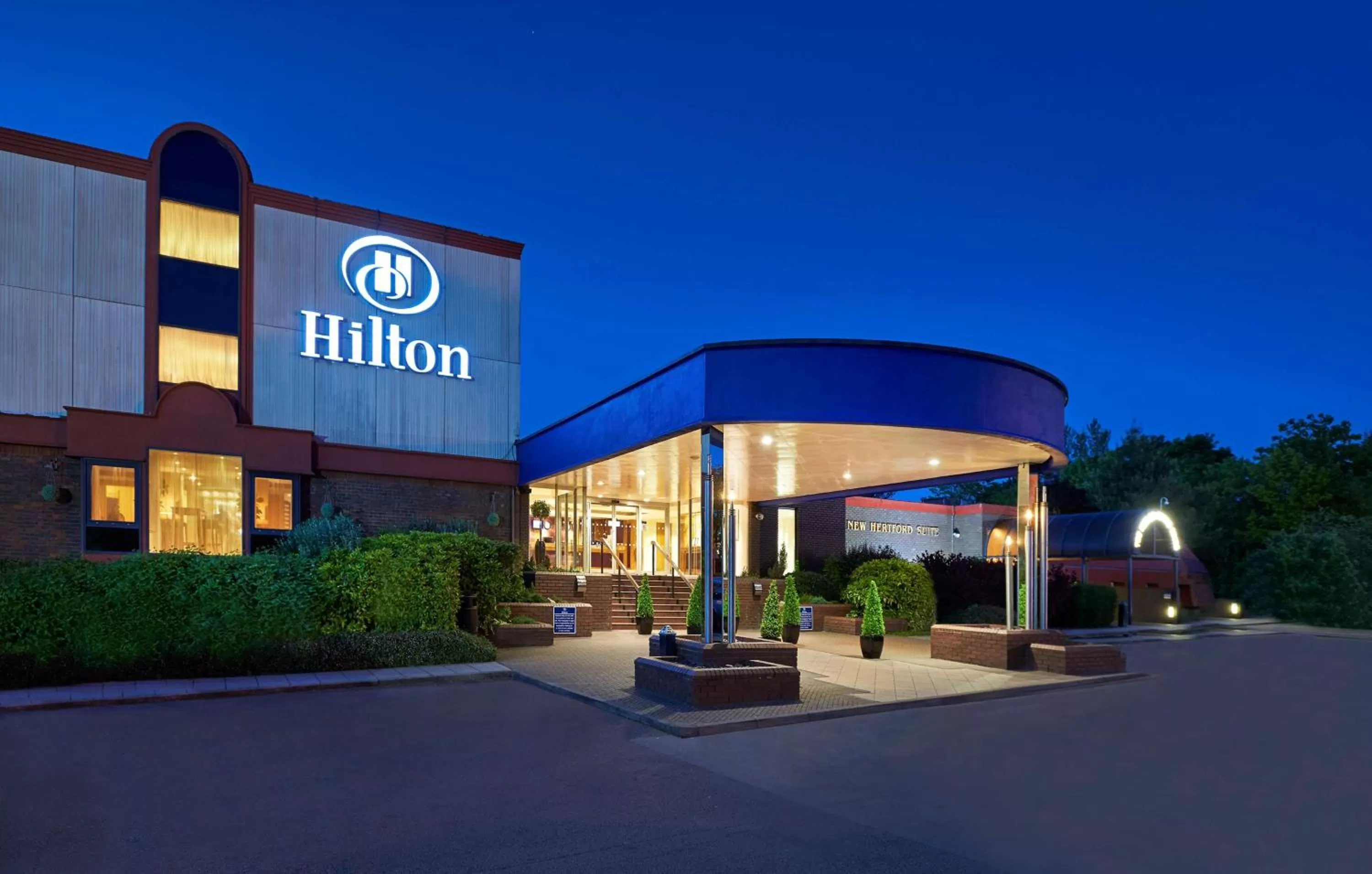Property building in Hilton London Watford