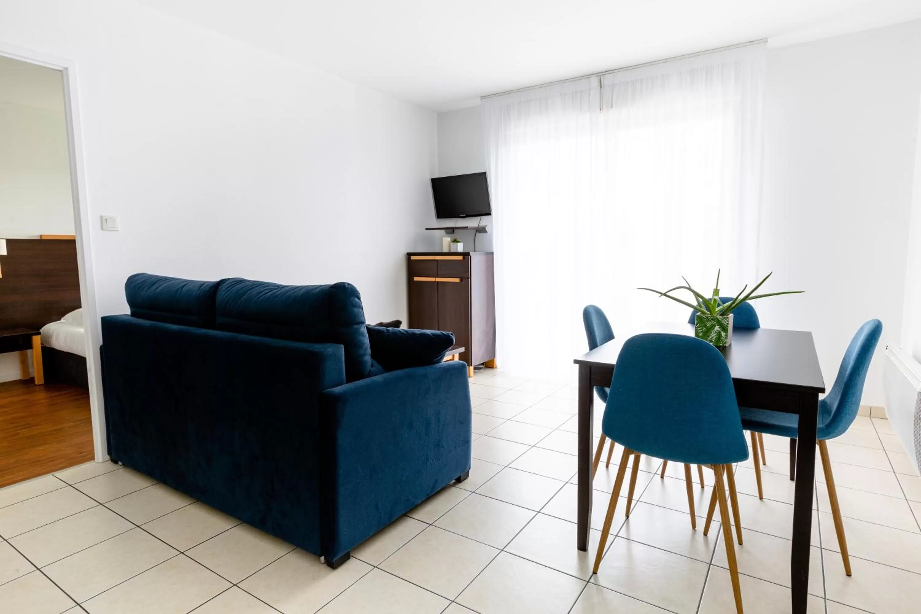 Living room in Cerise Nantes Atlantis