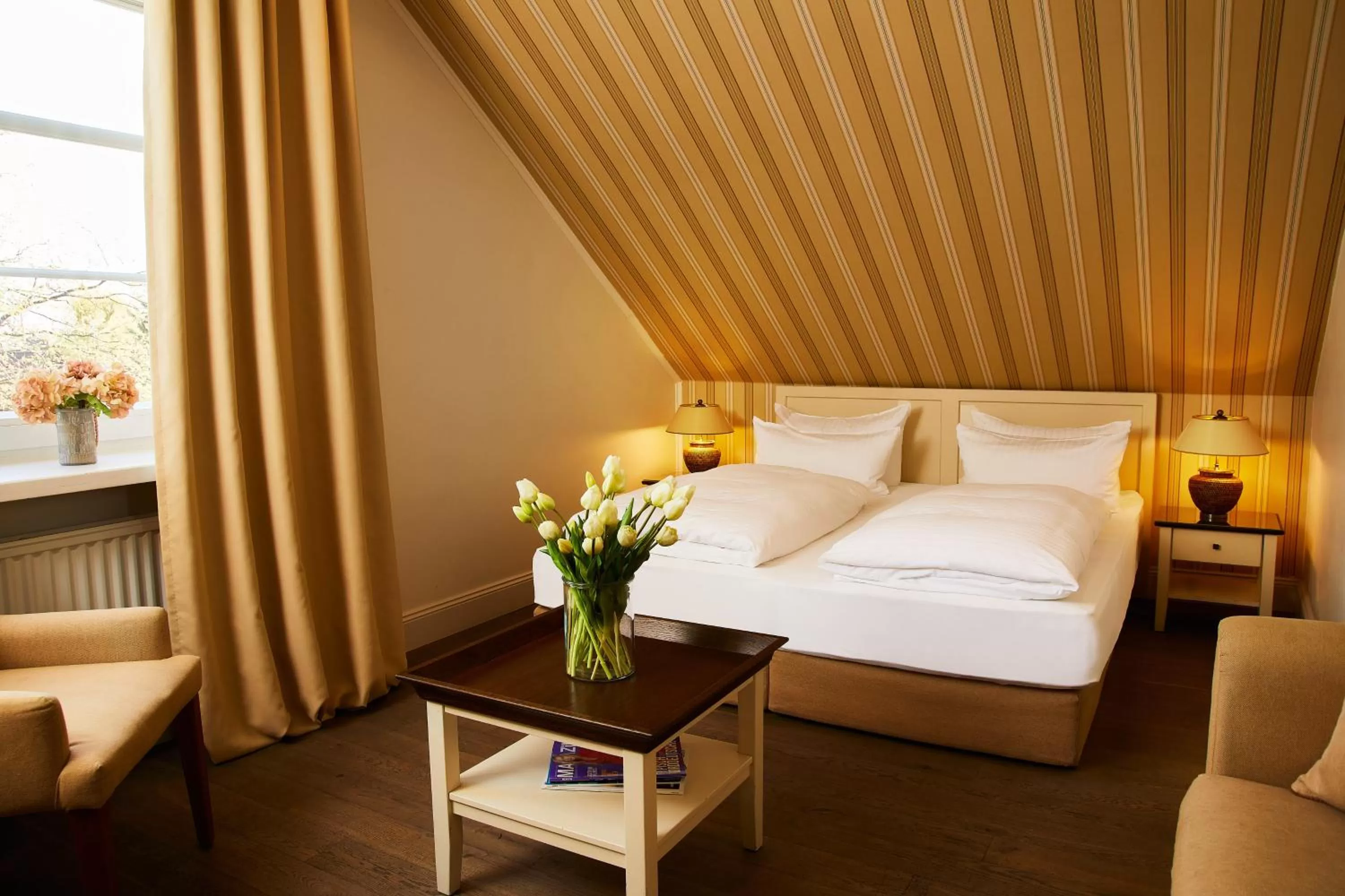 Bed in Fuchsbau Romantik Hotel & SPA Restaurant & FOX Bar