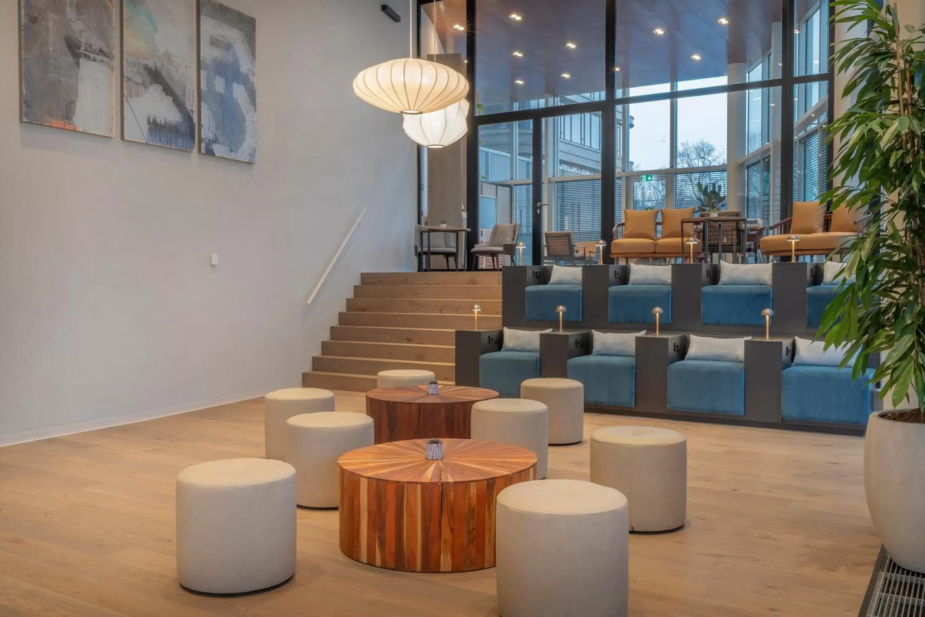 Lobby or reception, Lounge/Bar in INNSiDE by Meliá Amsterdam