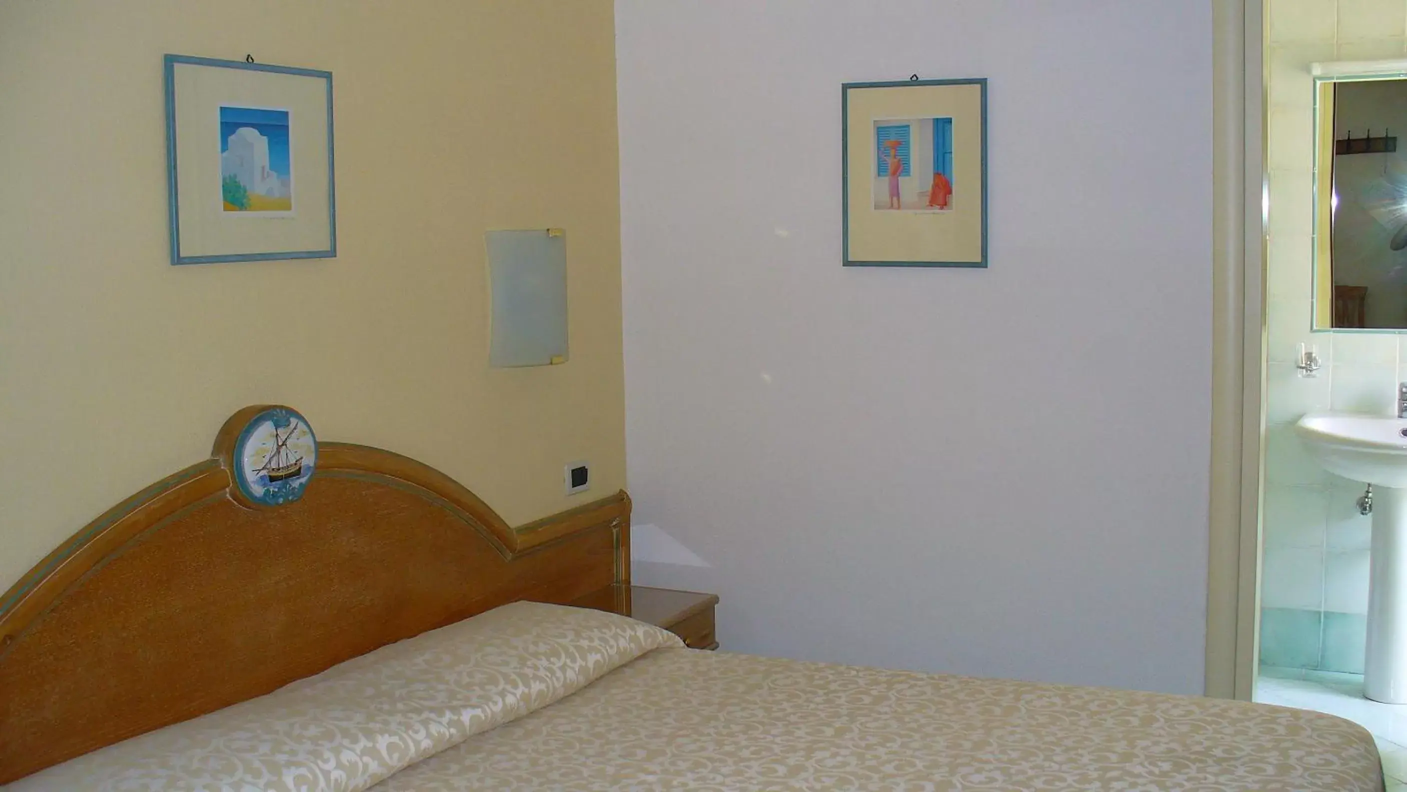 Photo of the whole room, Bed in Hotel La Marticana