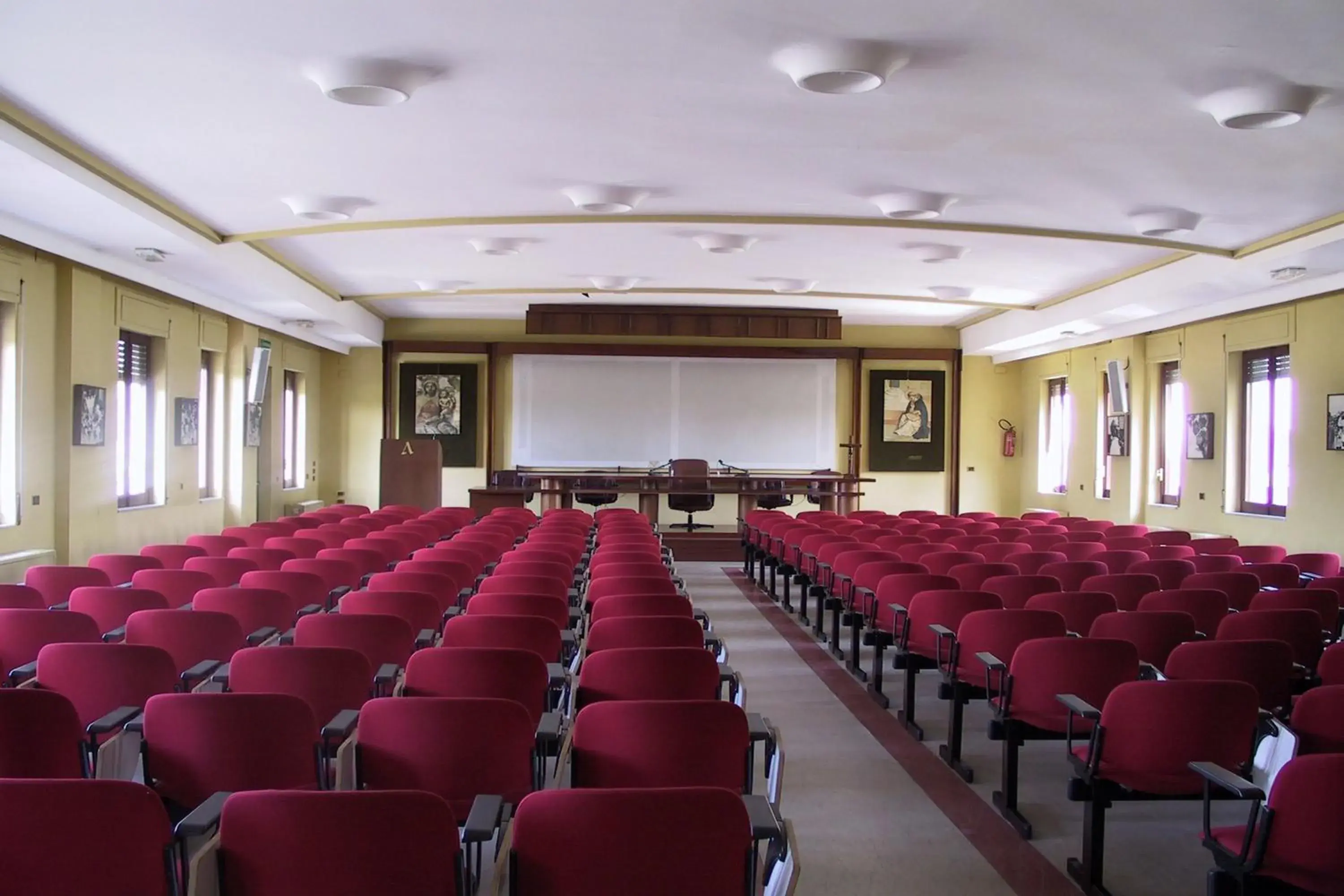 Meeting/conference room in Hotel La Casa Del Pellegrino