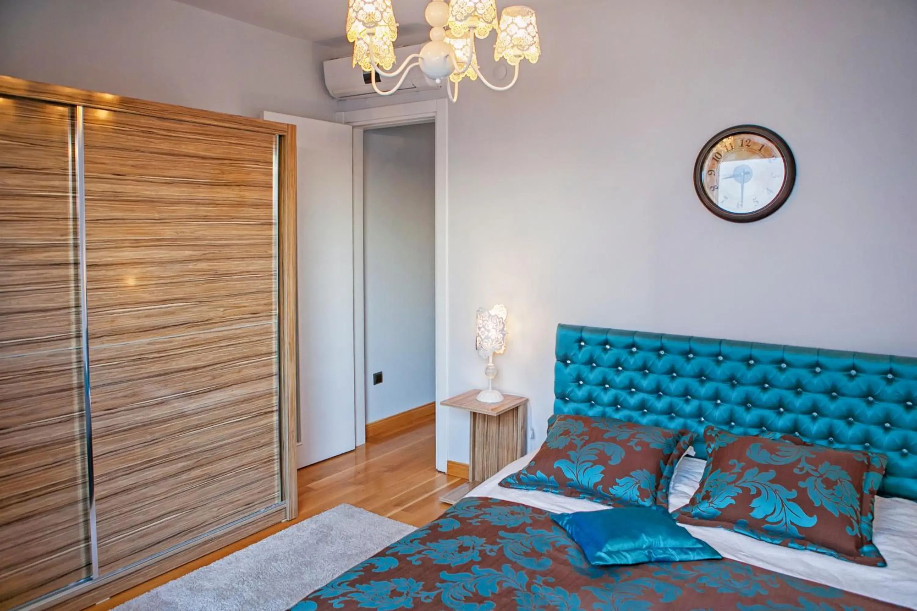 Bed in MySuite Istanbul Cihangir