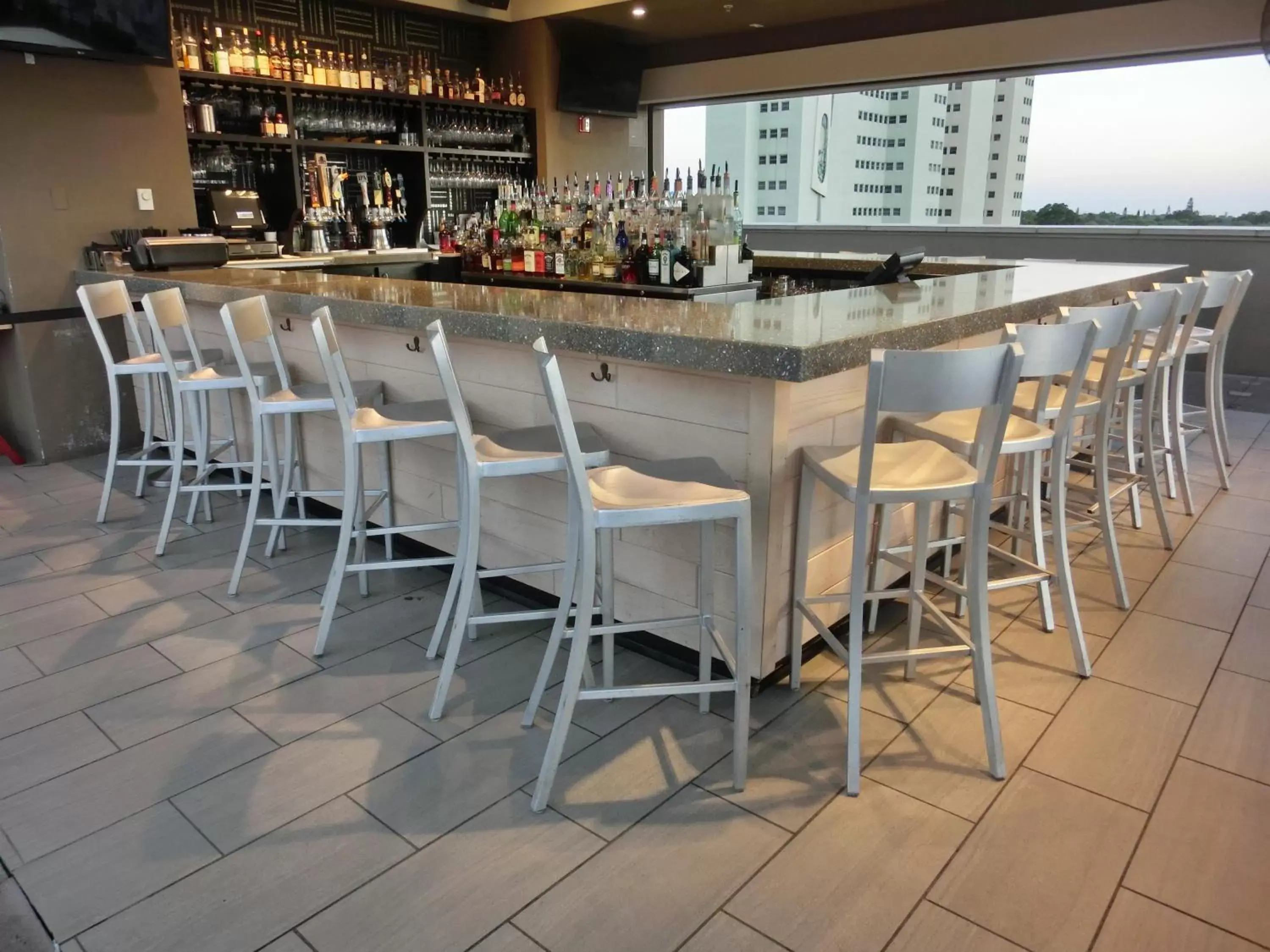 Lounge or bar, Restaurant/Places to Eat in The Birchwood