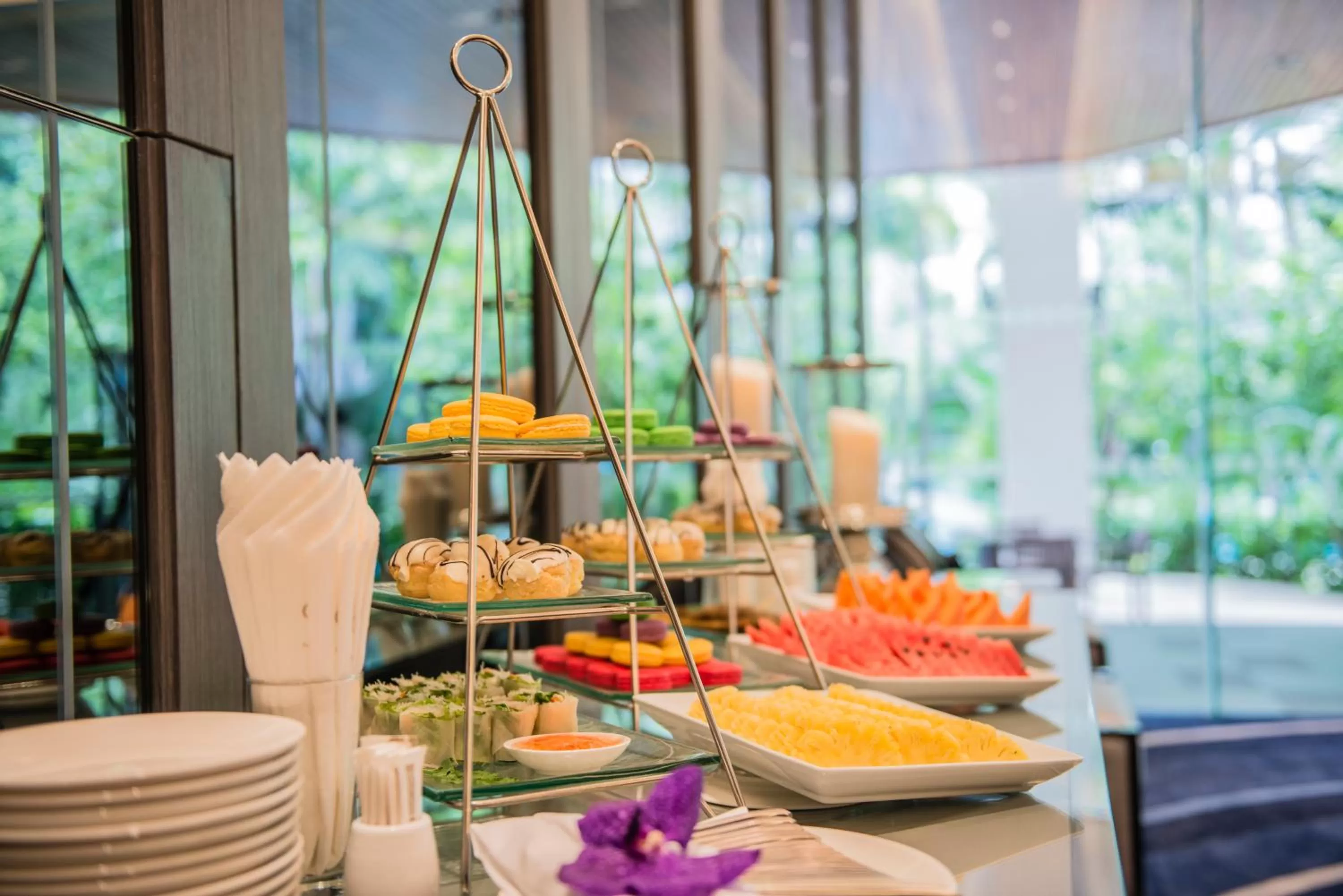 Food and drinks in Chatrium Sathon Bangkok