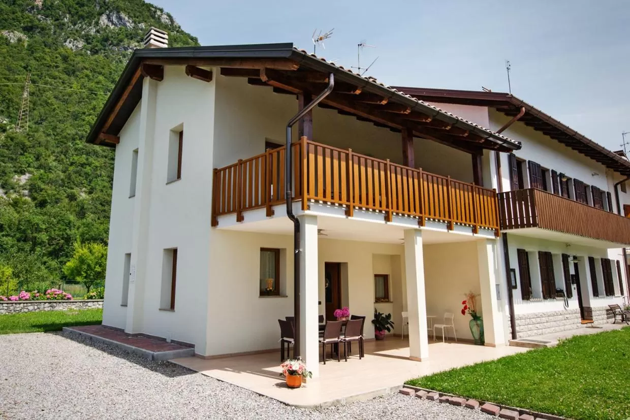 Apartment with Terrace in Albergo Diffuso Tolmezzo