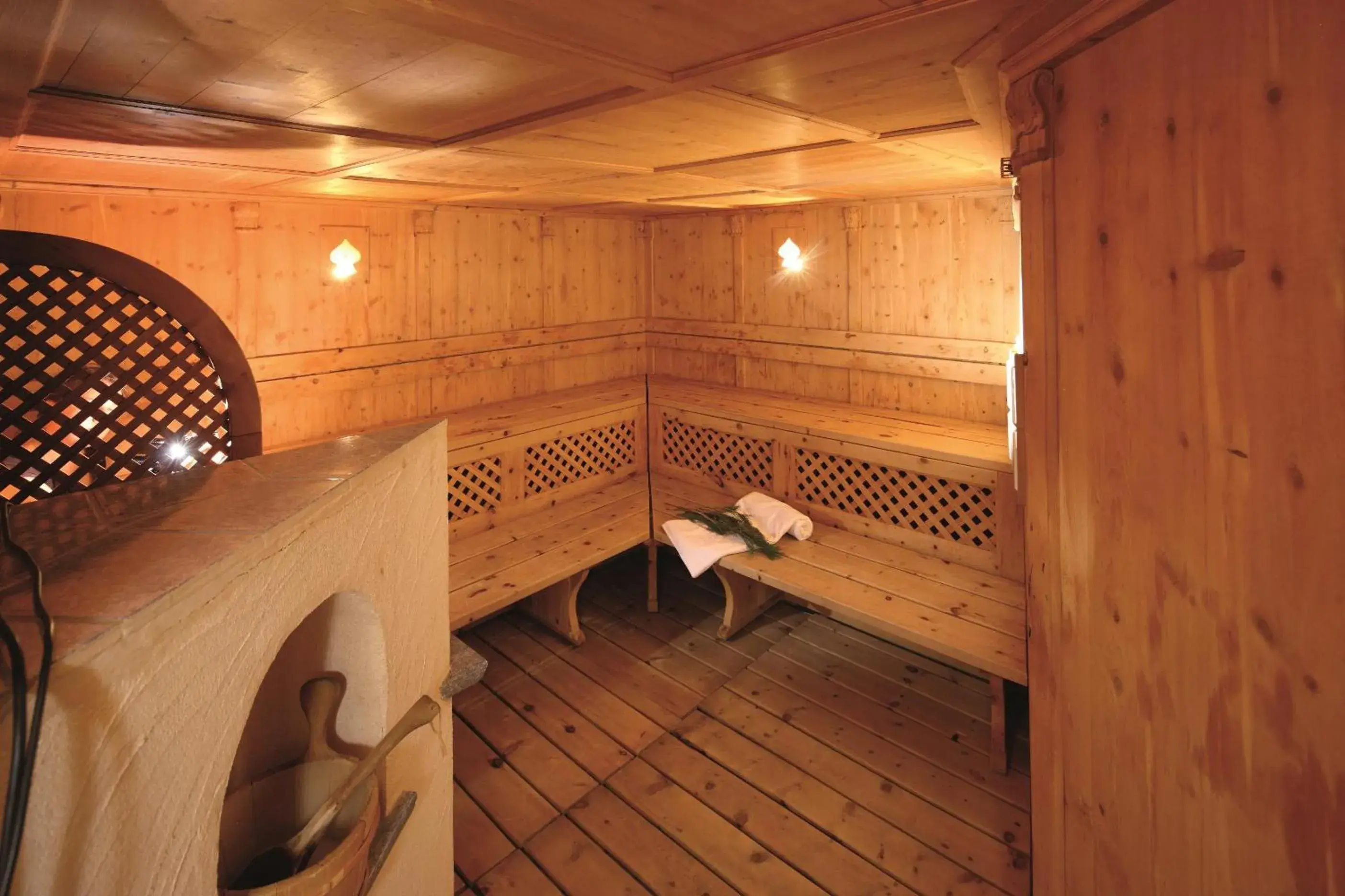 Spa and wellness centre/facilities in Kolfuschgerhof Mountain Resort