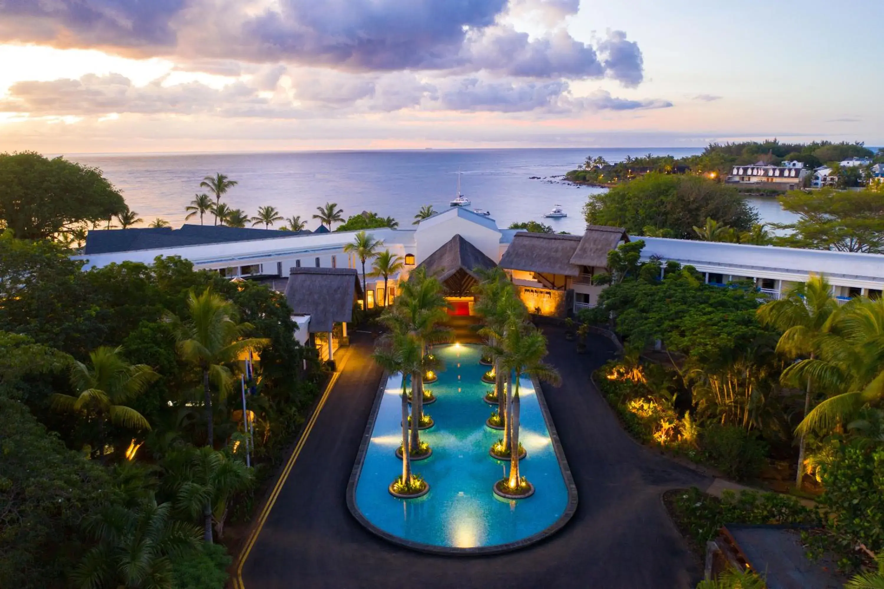 Facade/entrance, Pool View in Maritim Resort & Spa Mauritius