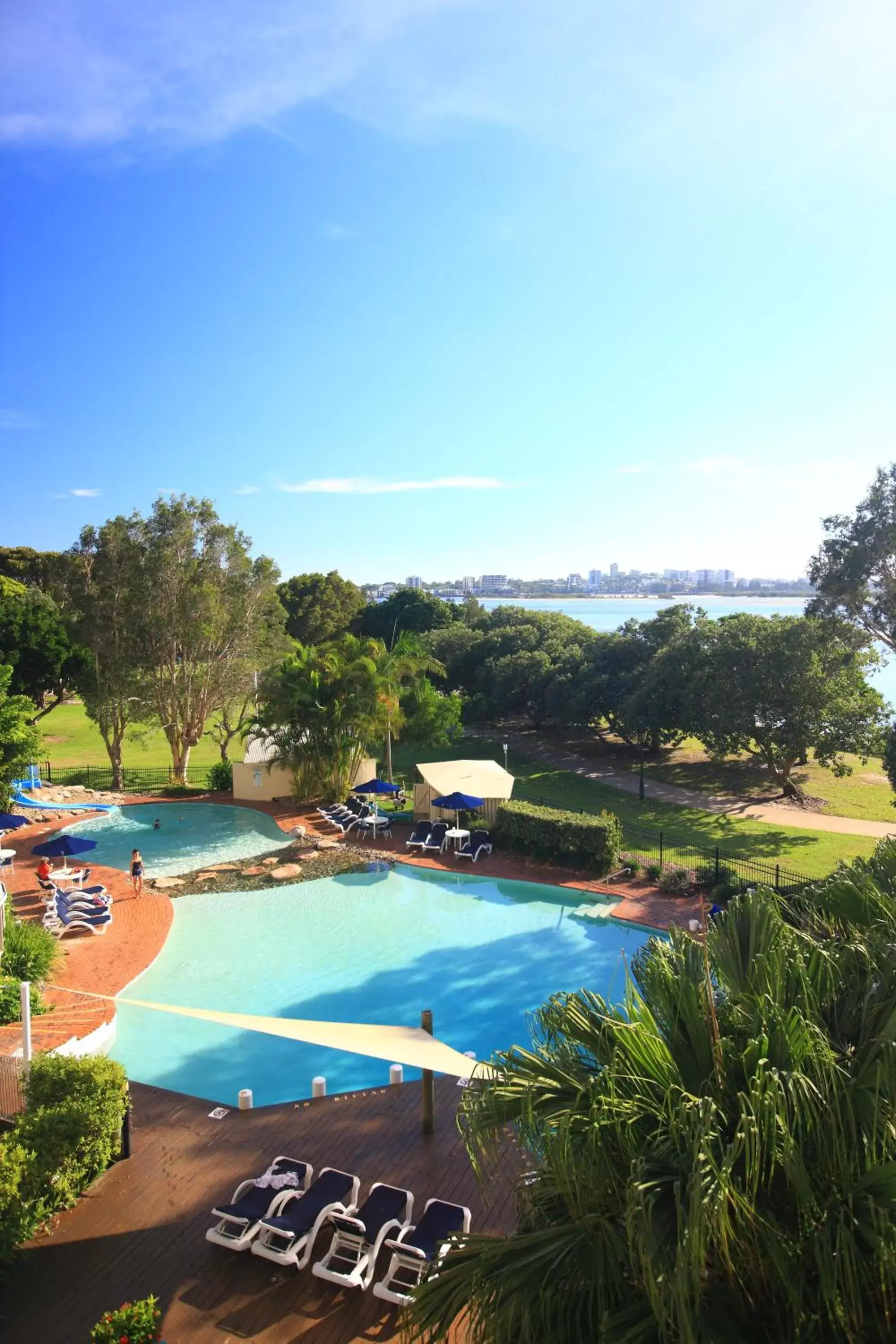 Area and facilities, Pool View in Gemini Resort