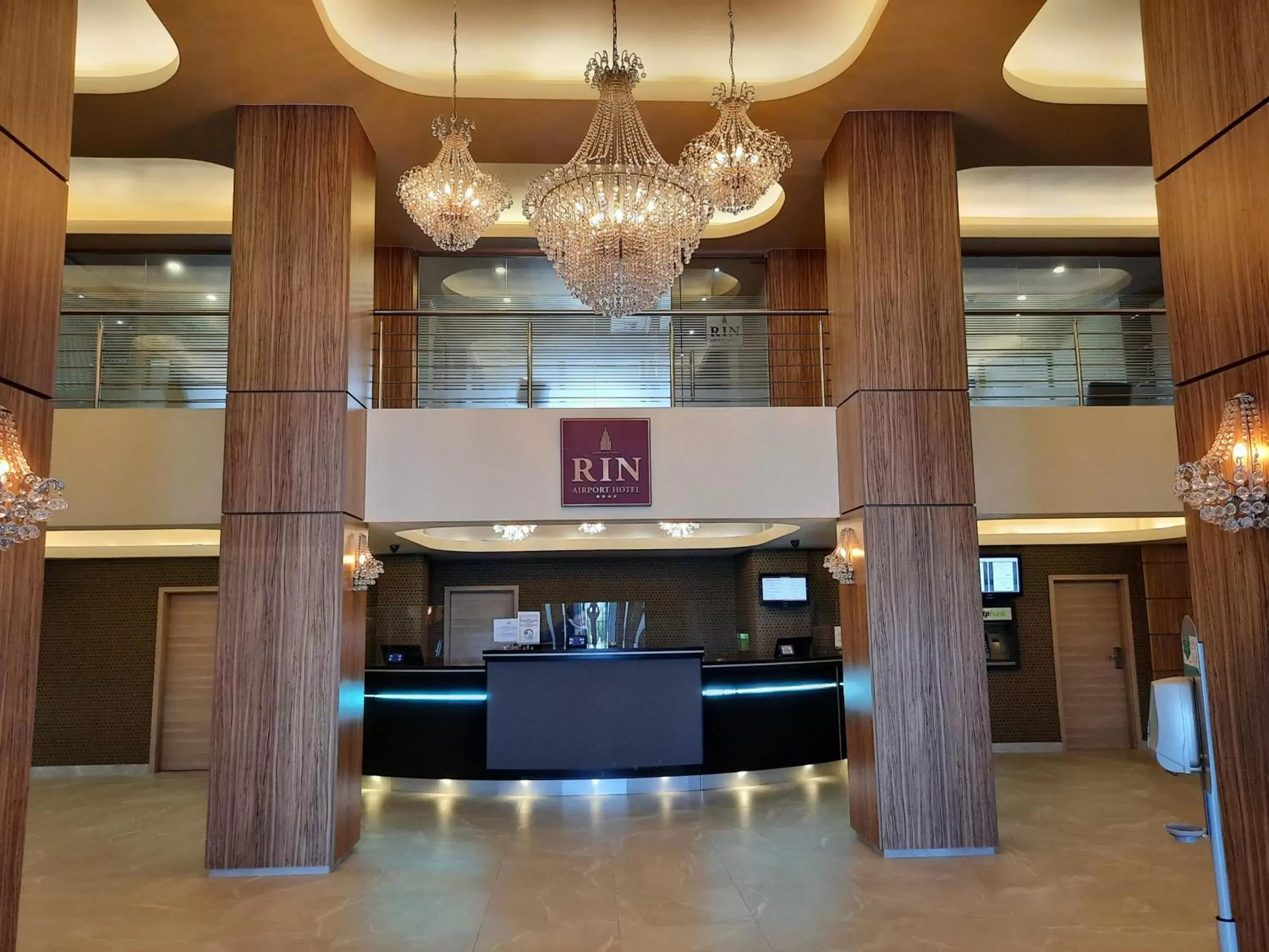 Lobby or reception in RIN Airport Hotel
