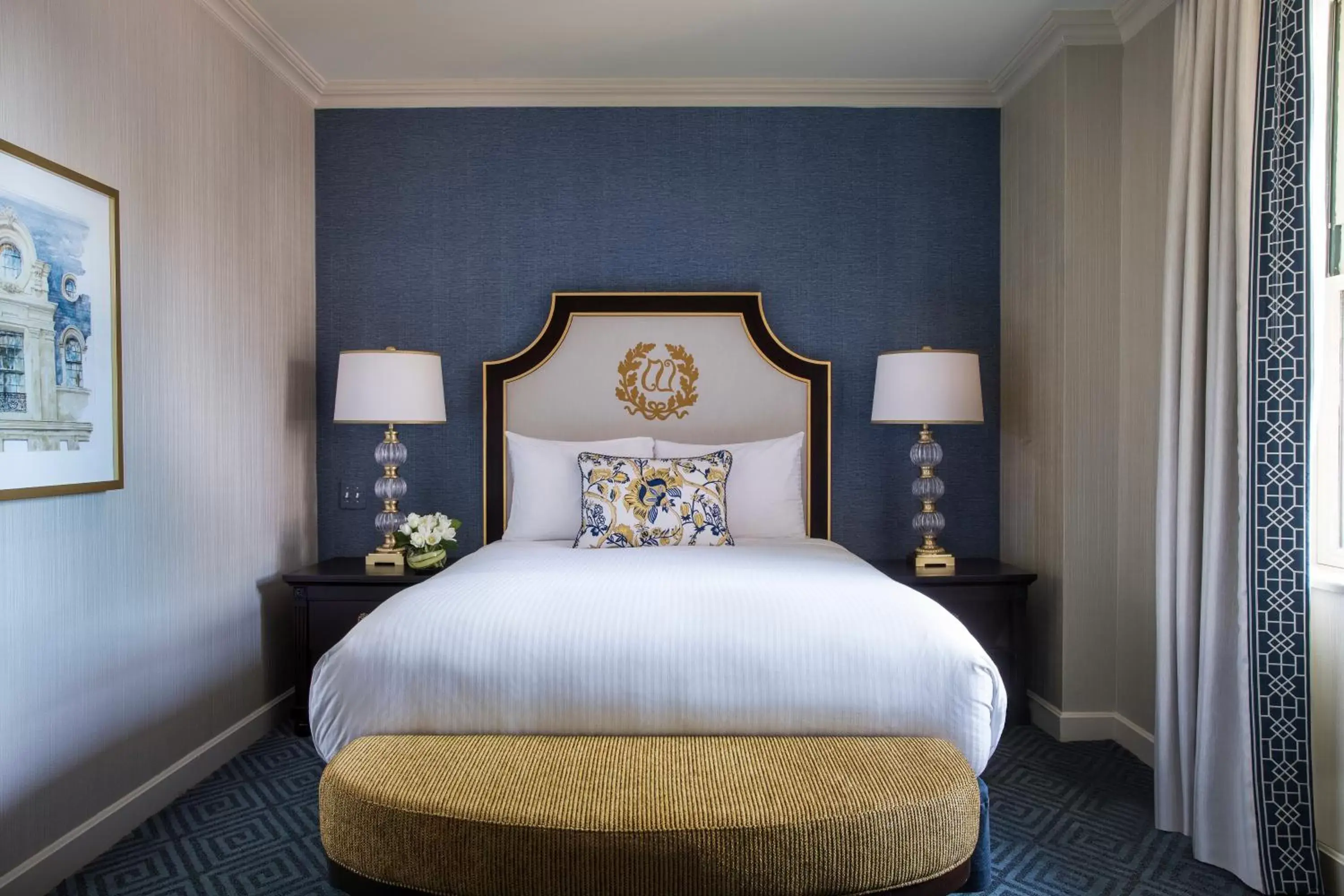 Bed in Willard InterContinental Washington, an IHG Hotel