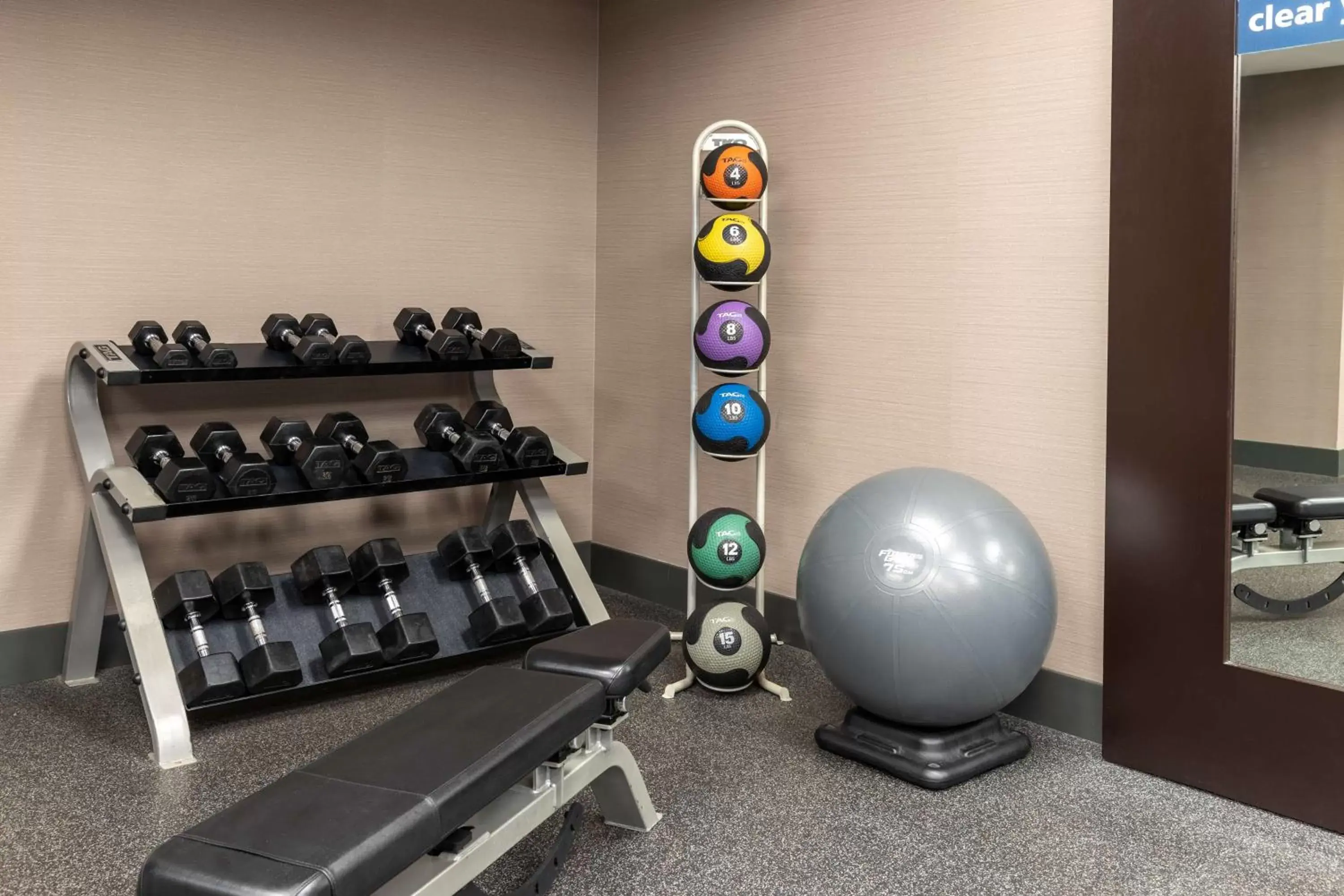 Fitness centre/facilities, Fitness Center/Facilities in Hampton Inn Kansas City-Lee's Summit