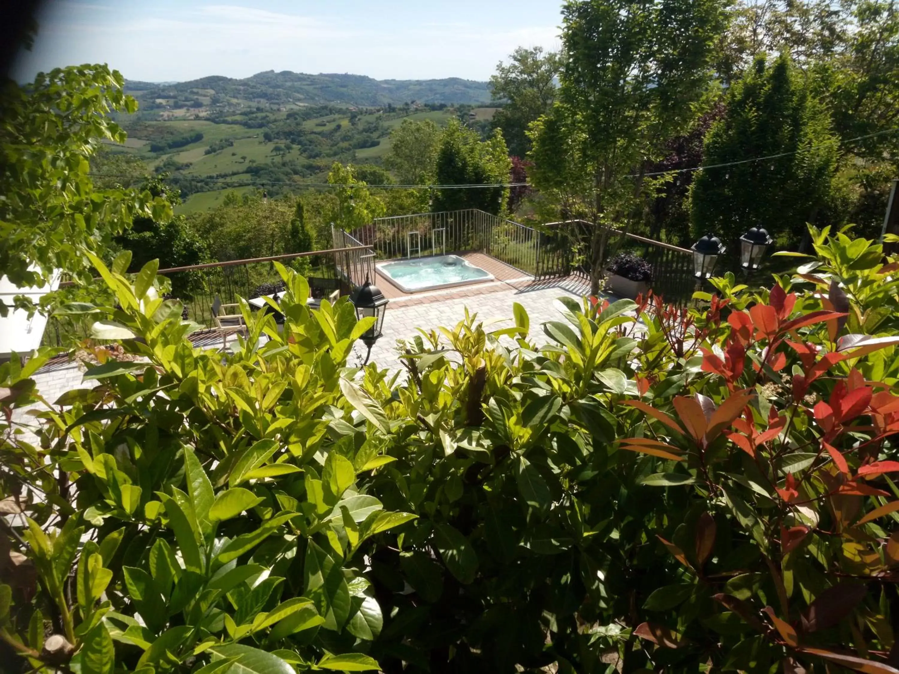 Solarium, Pool View in Albergo Diffuso - Il Poggetto tra Urbino & San Marino