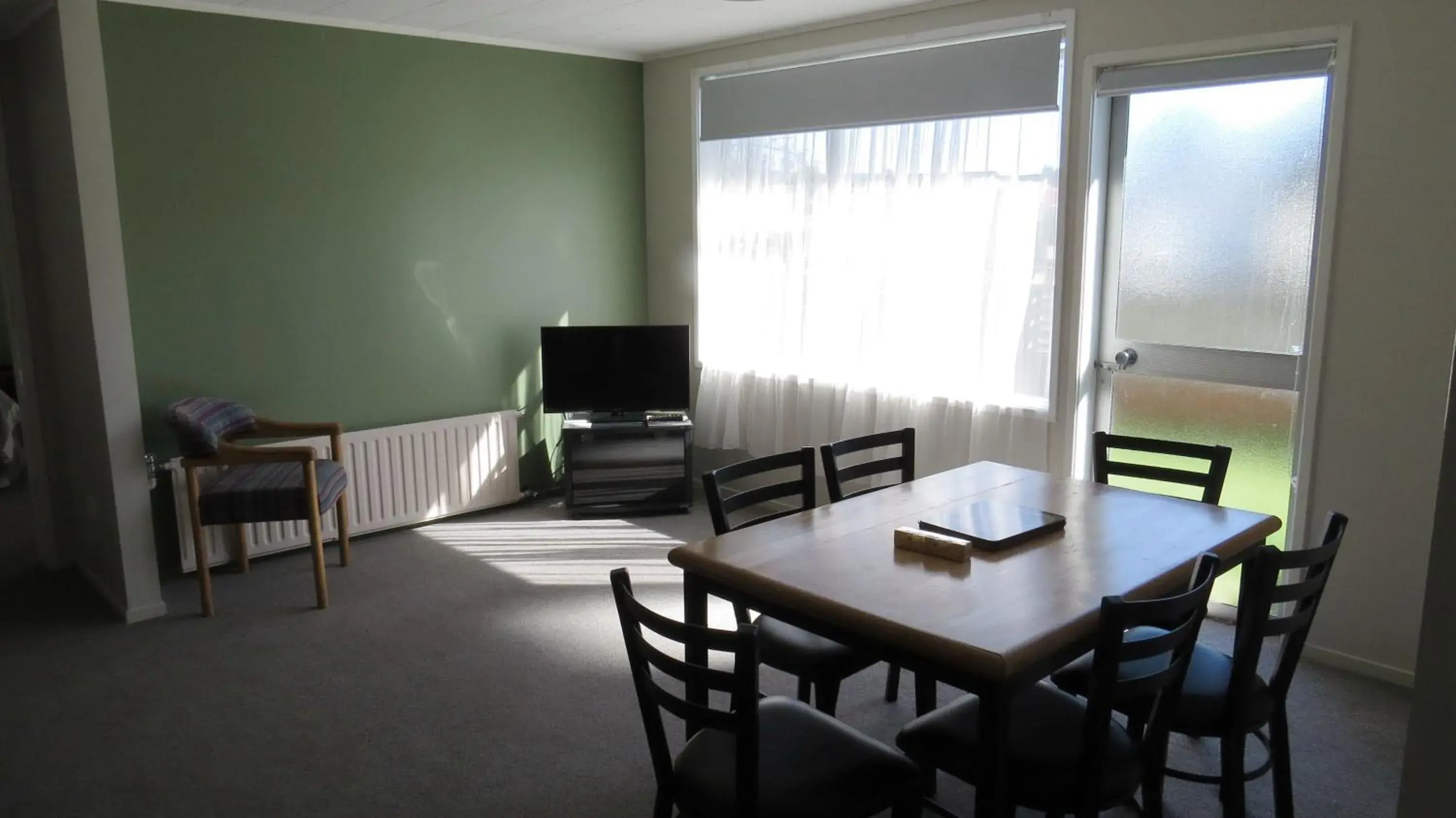 Living room, Dining Area in Kuirau Park Motor Lodge