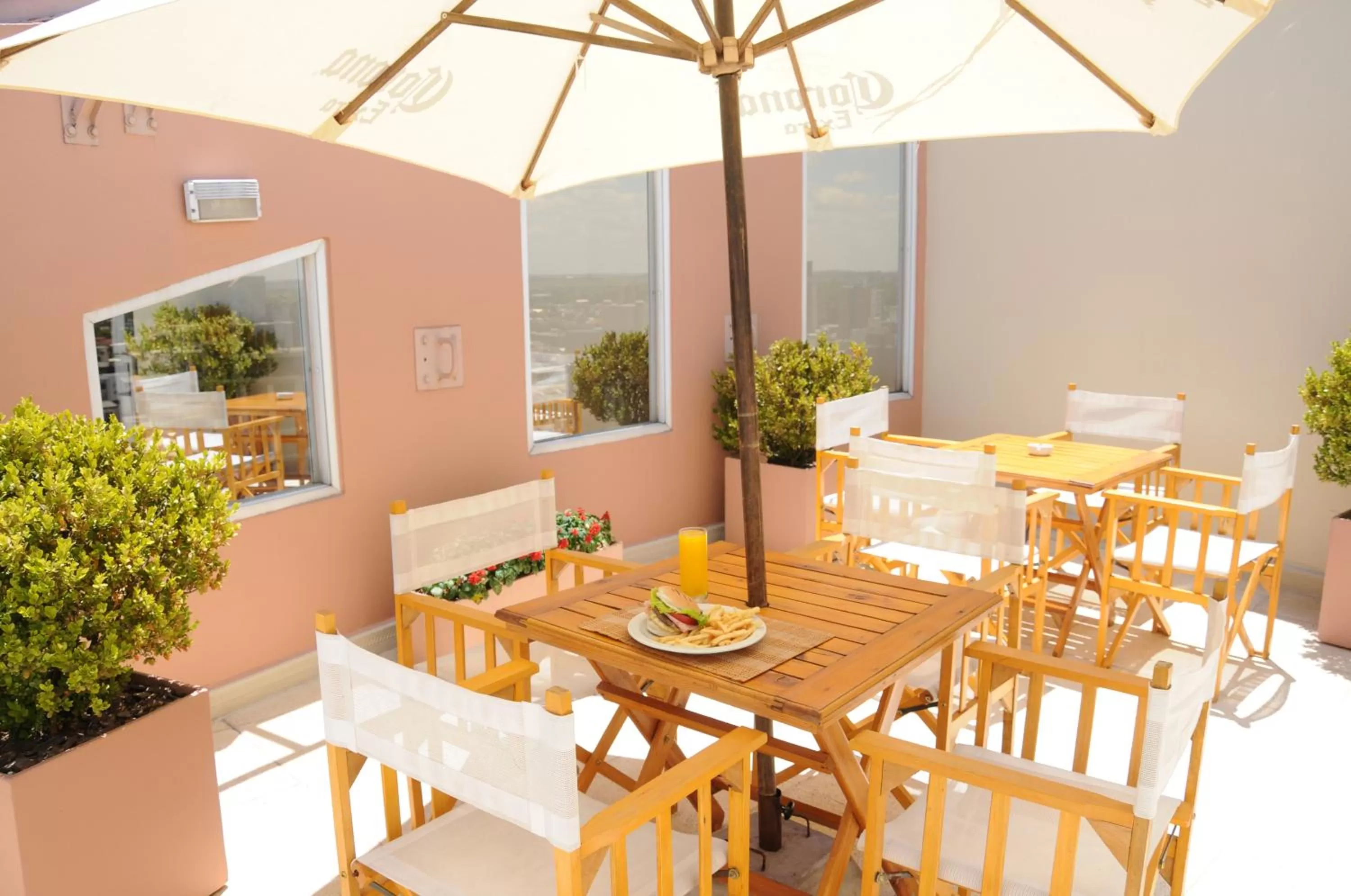 Balcony/Terrace in InterTower Hotel