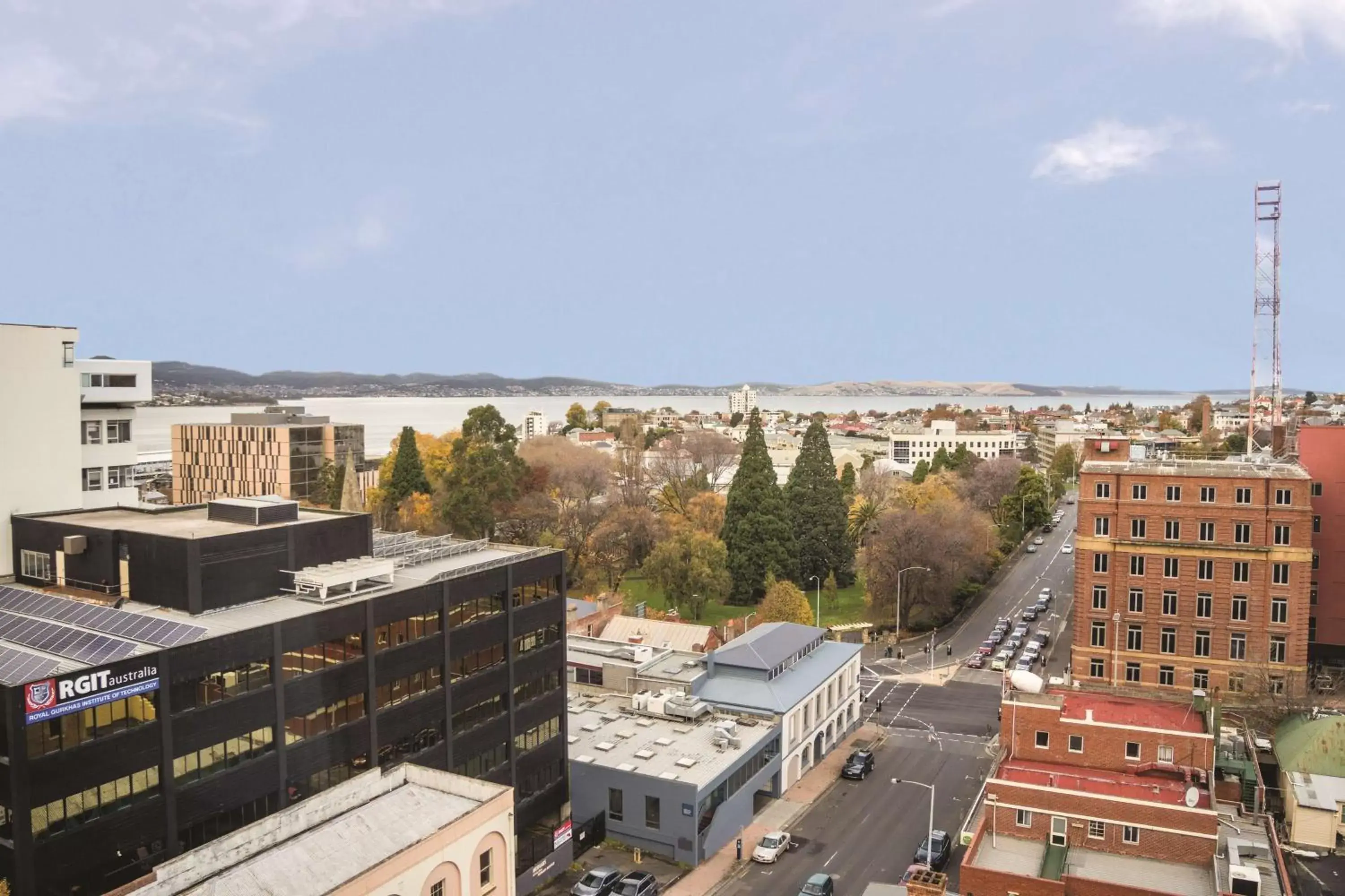 Photo of the whole room in Travelodge Hotel Hobart