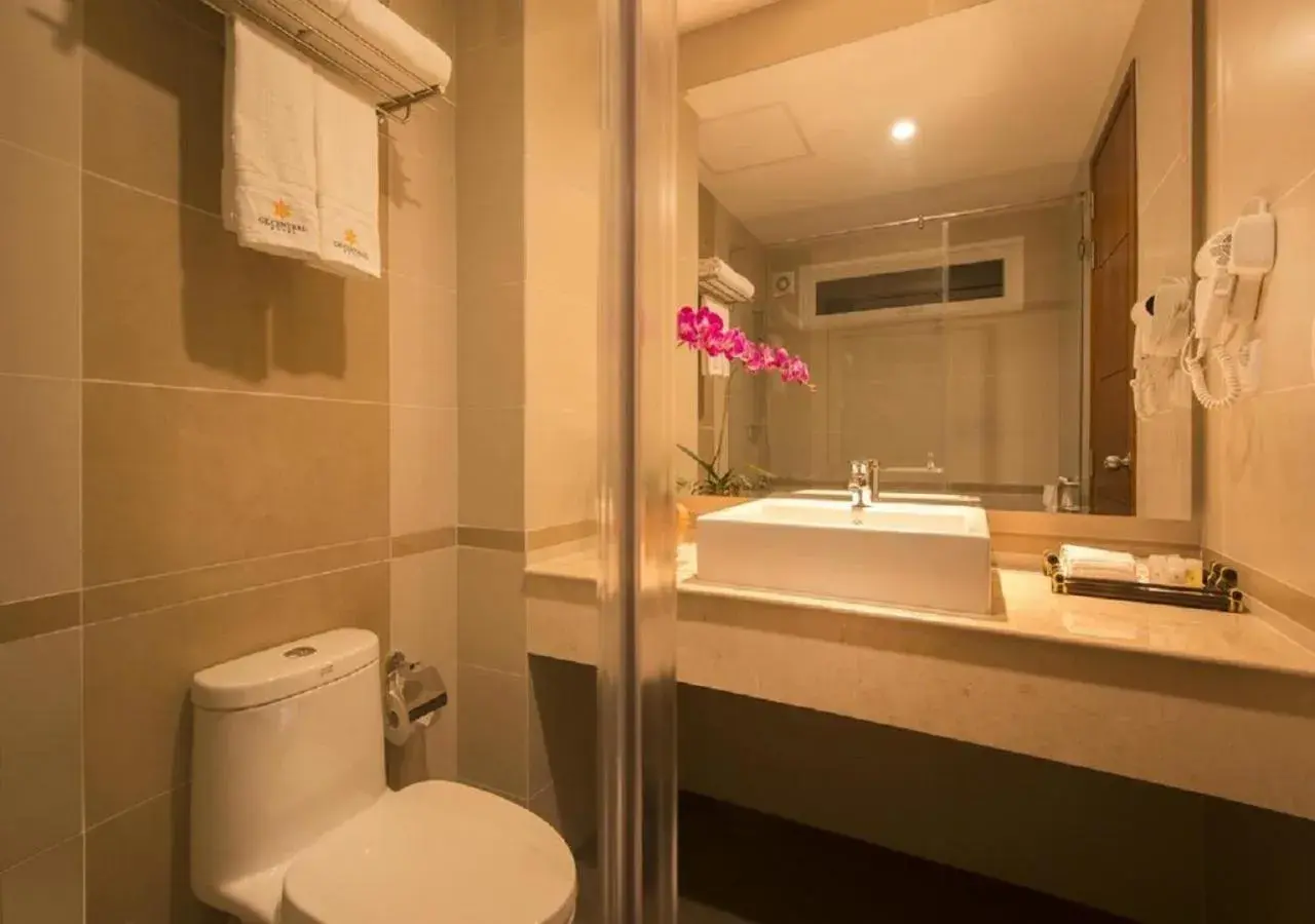 Bathroom in GK Central Hotel