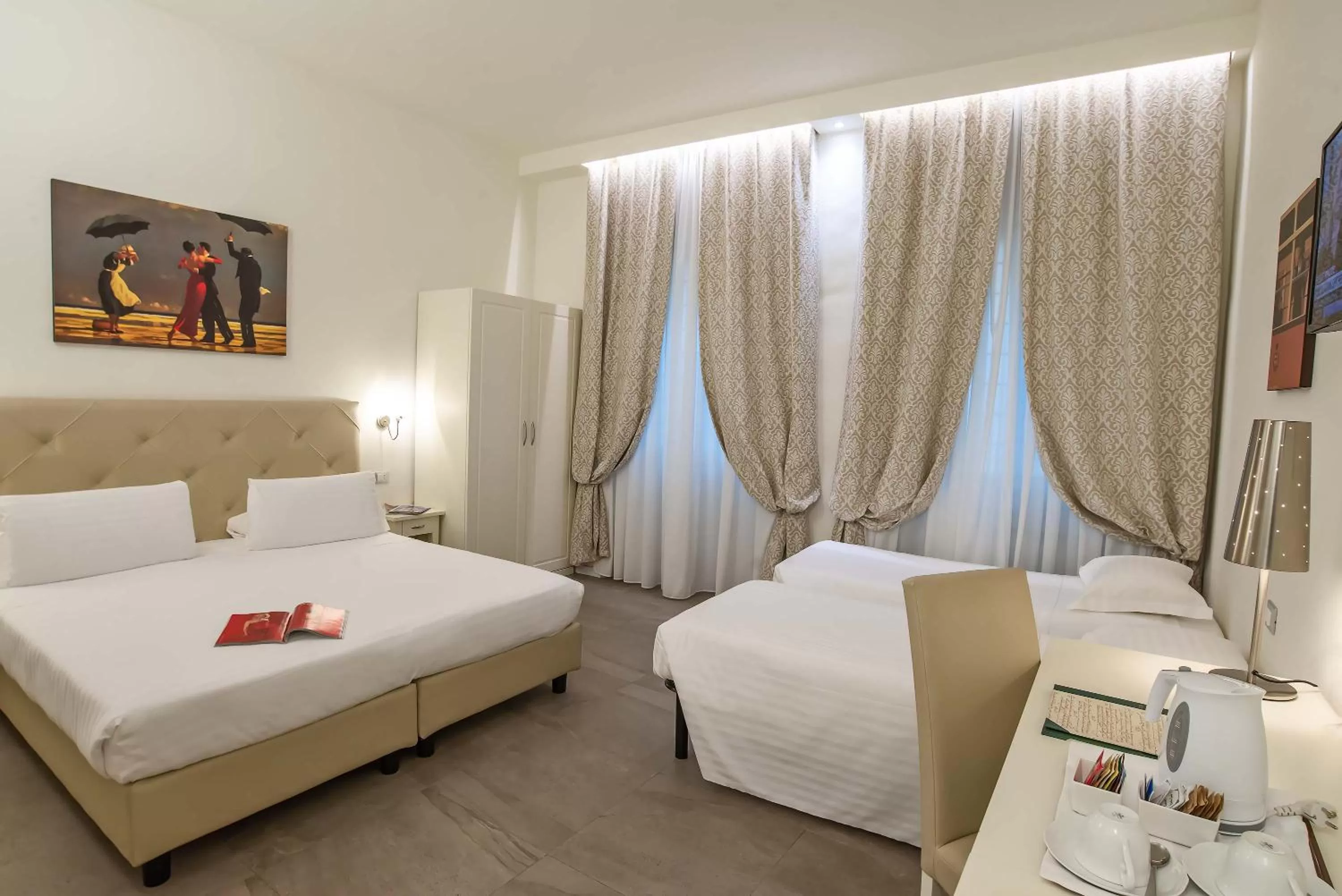 Photo of the whole room, Bed in Hotel Accademia