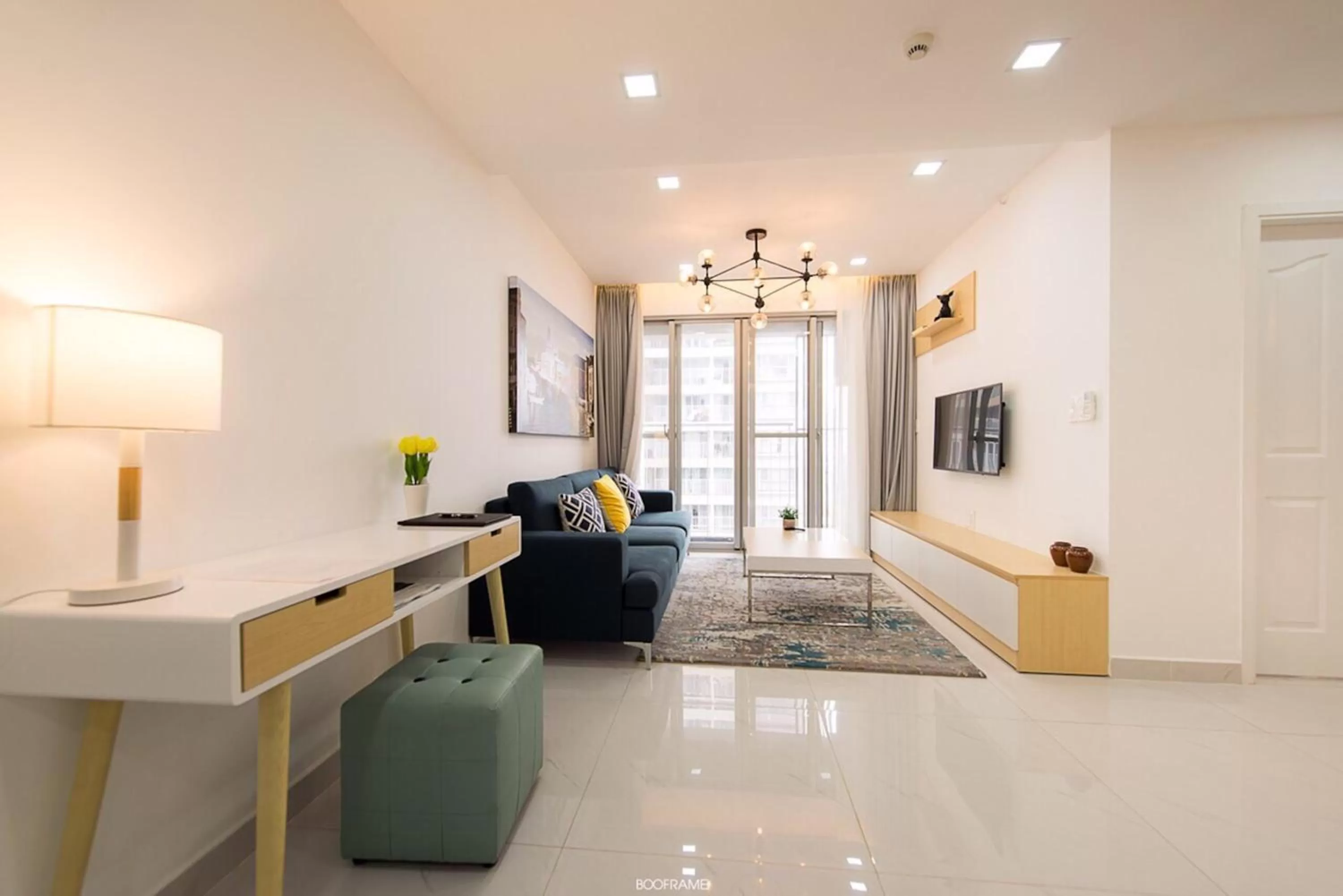 TV and multimedia in Scenic Valley Suite