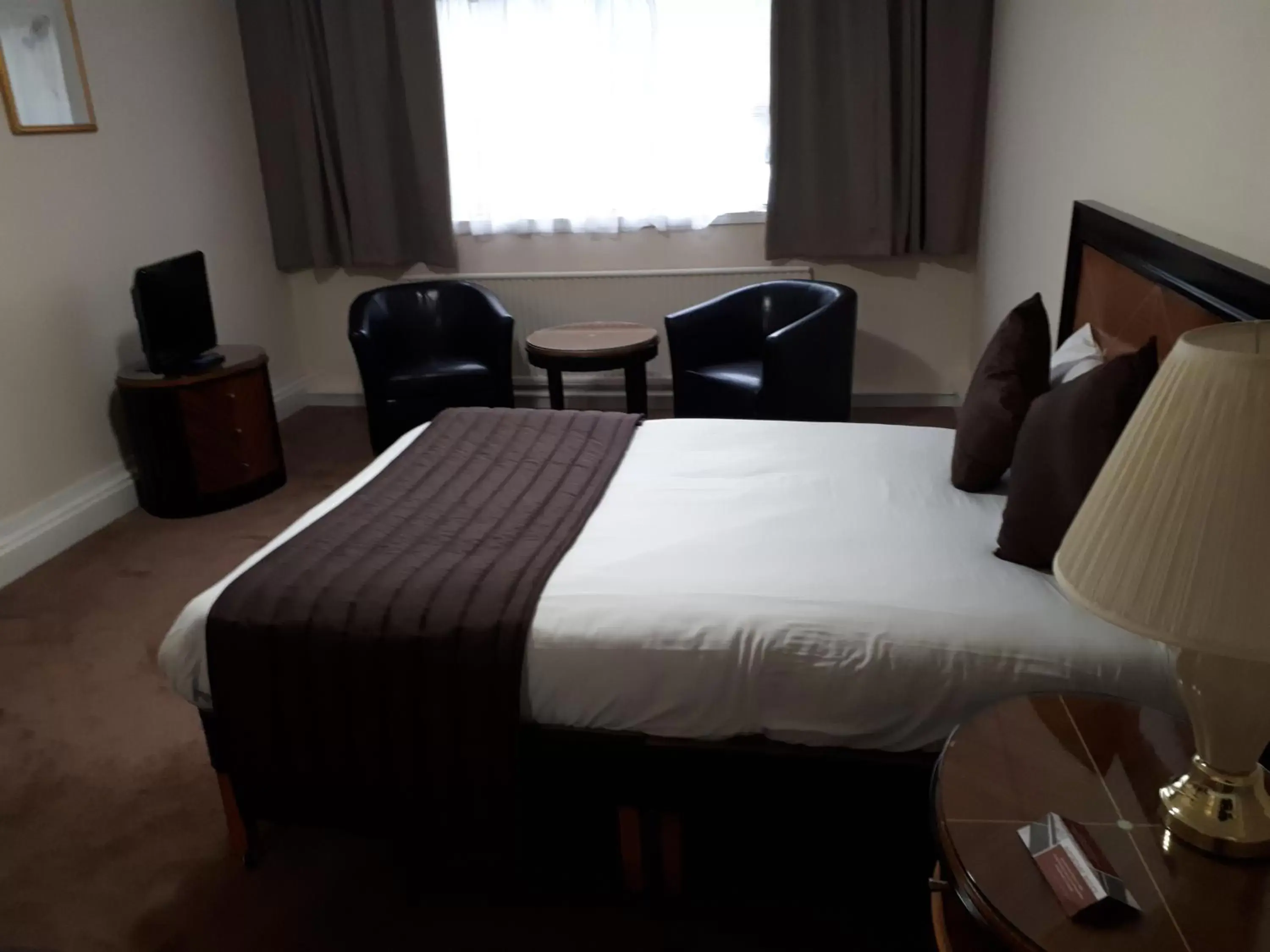 Bed in Britannia Hotel Aberdeen