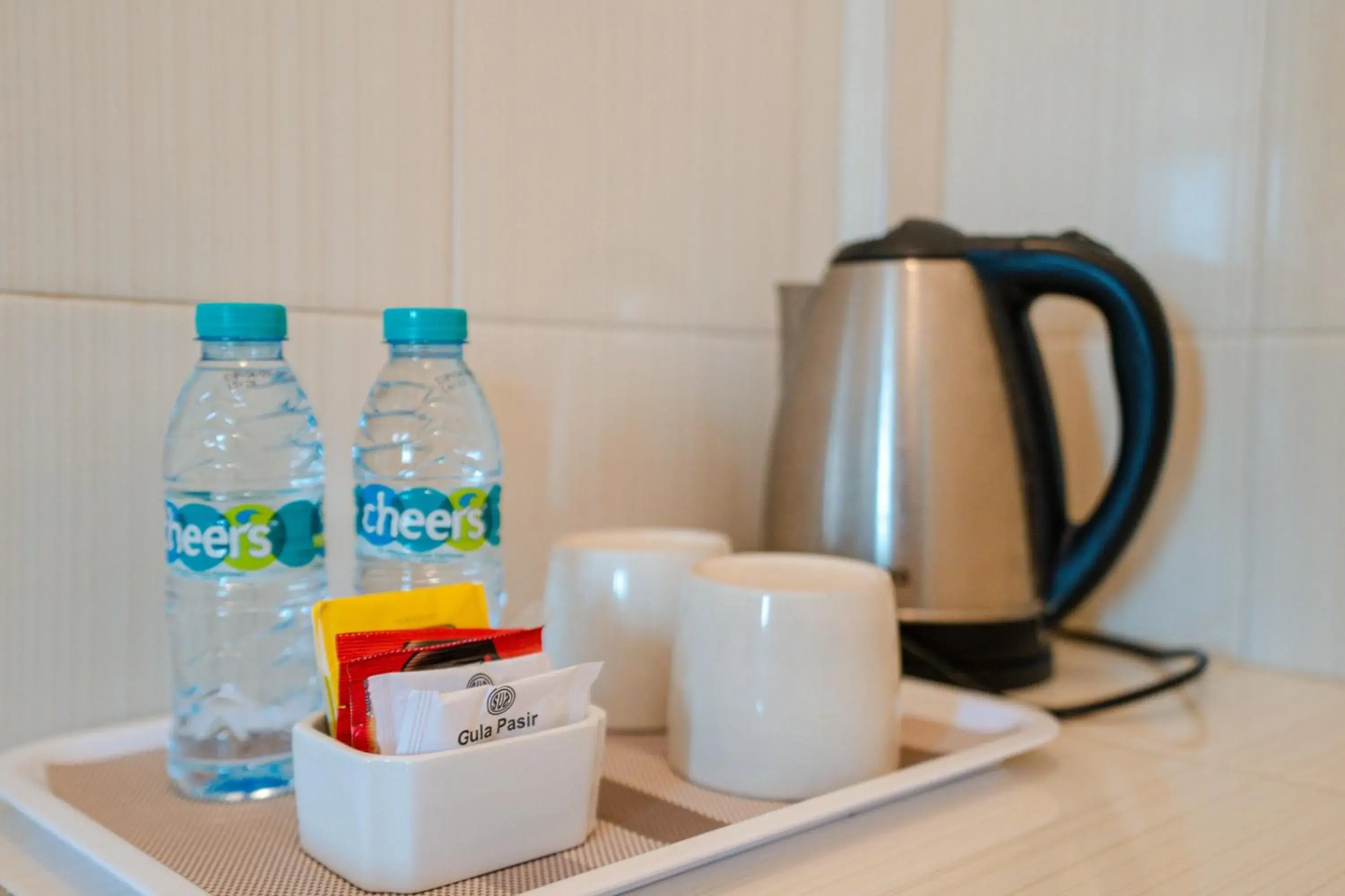 Coffee/tea facilities in Pondok Anyar Hotel