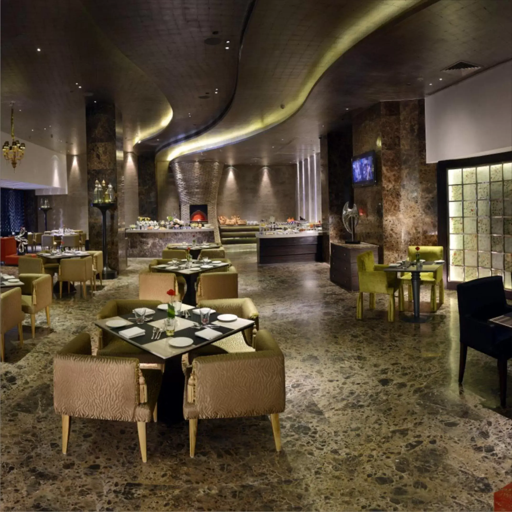 Restaurant/Places to Eat in Radisson Blu Hotel MBD Ludhiana