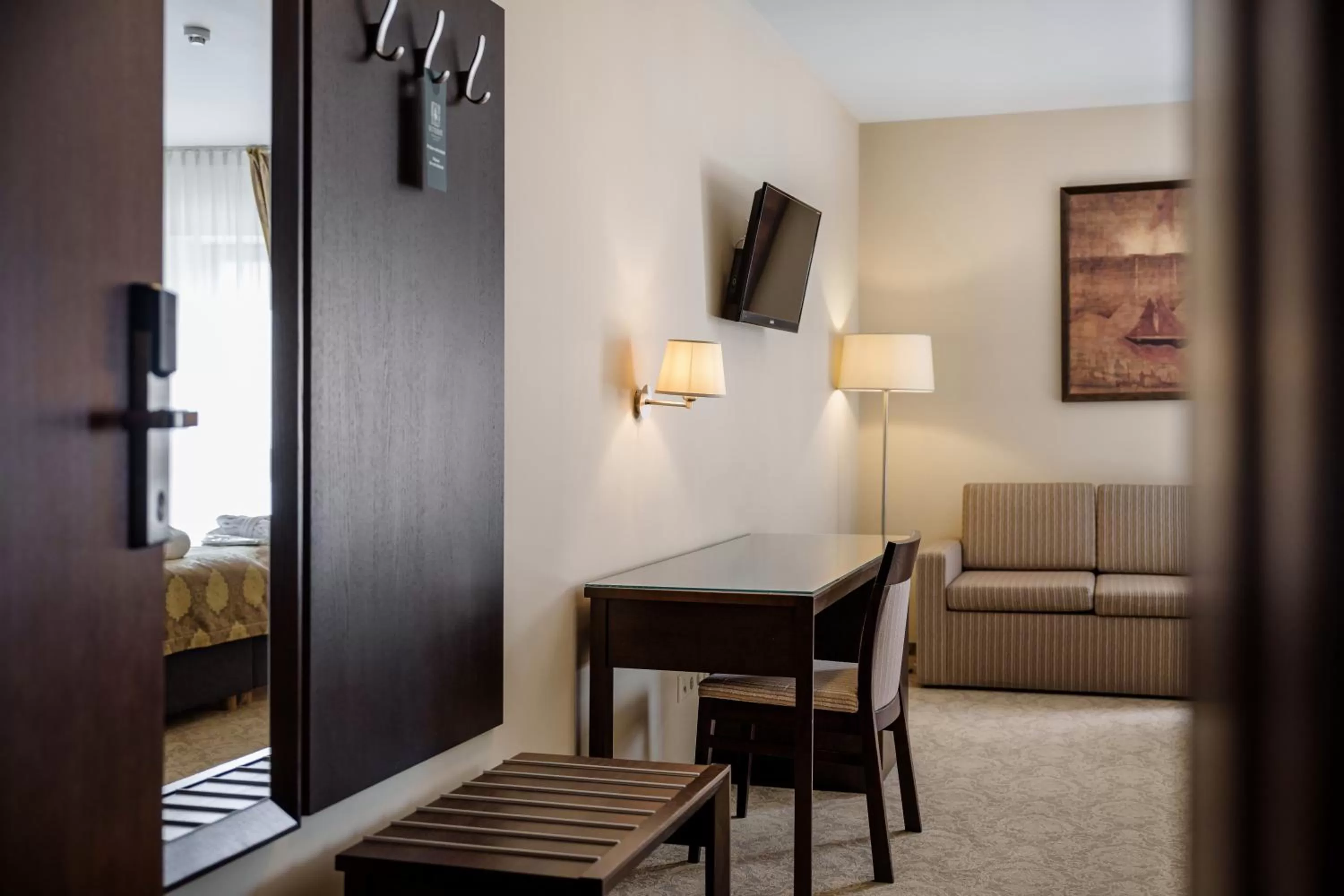 TV and multimedia in Euterpe Hotel