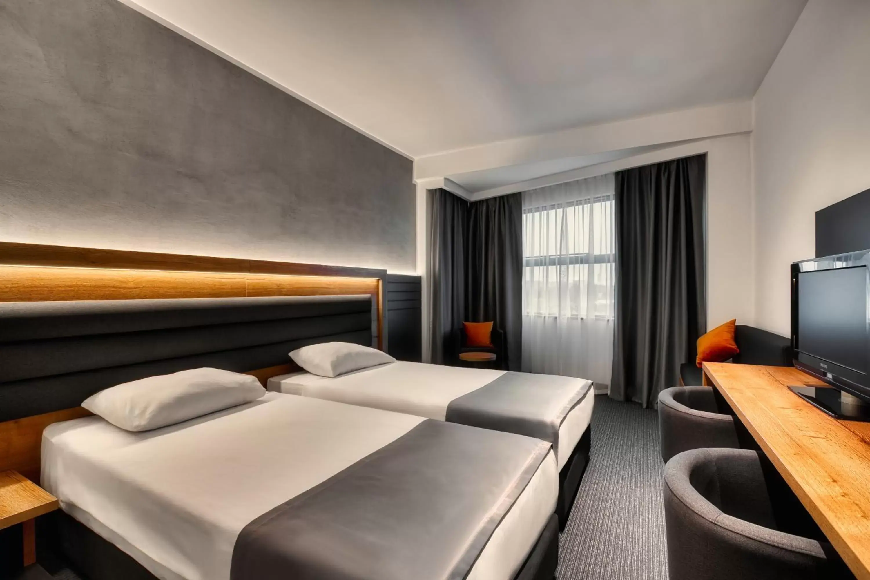 Bed in Hotel Aristos