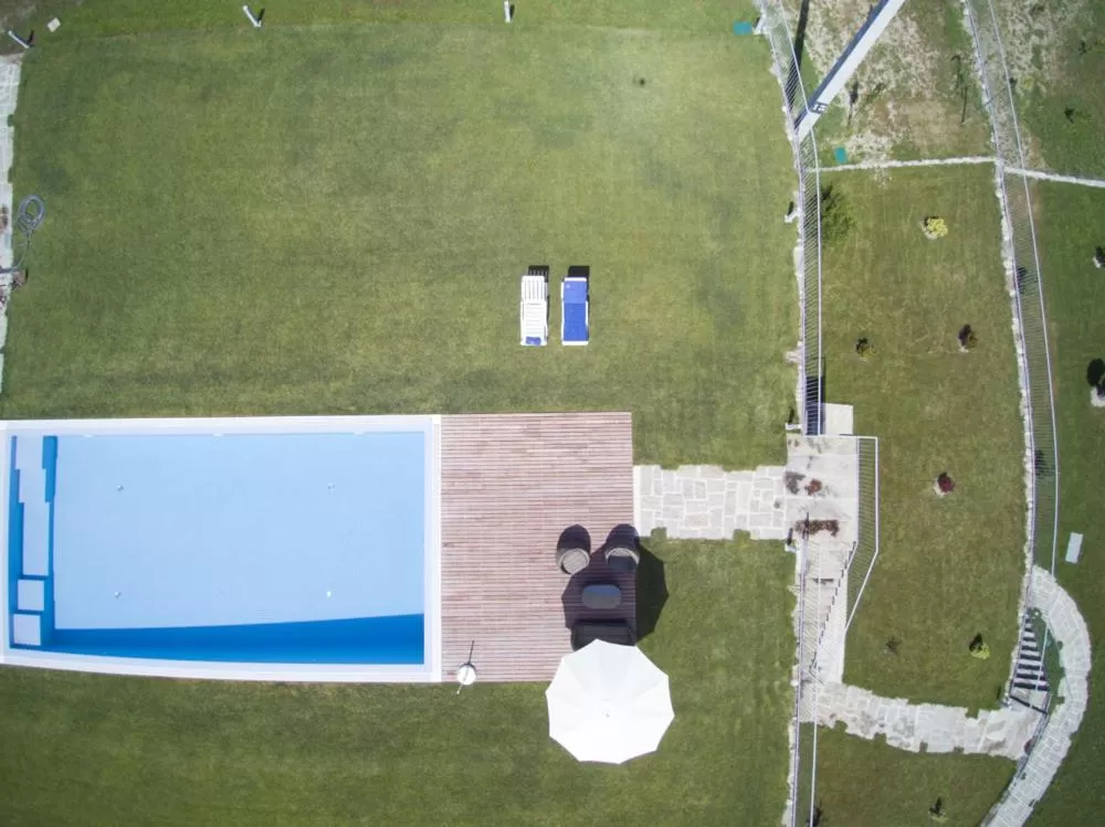 Swimming pool in Hotel Rural Quinta das Quintães