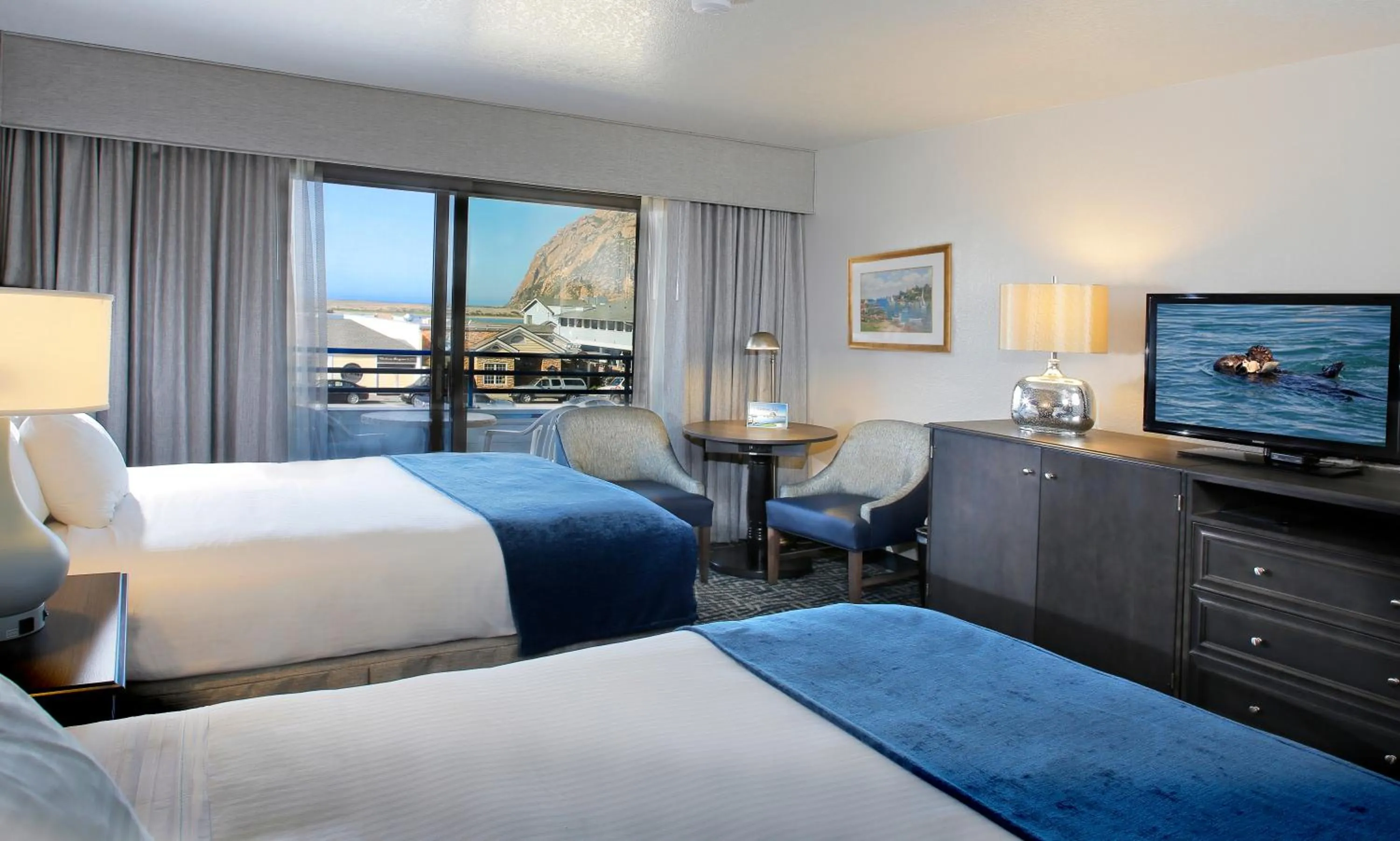 Bed in Blue Sail Inn