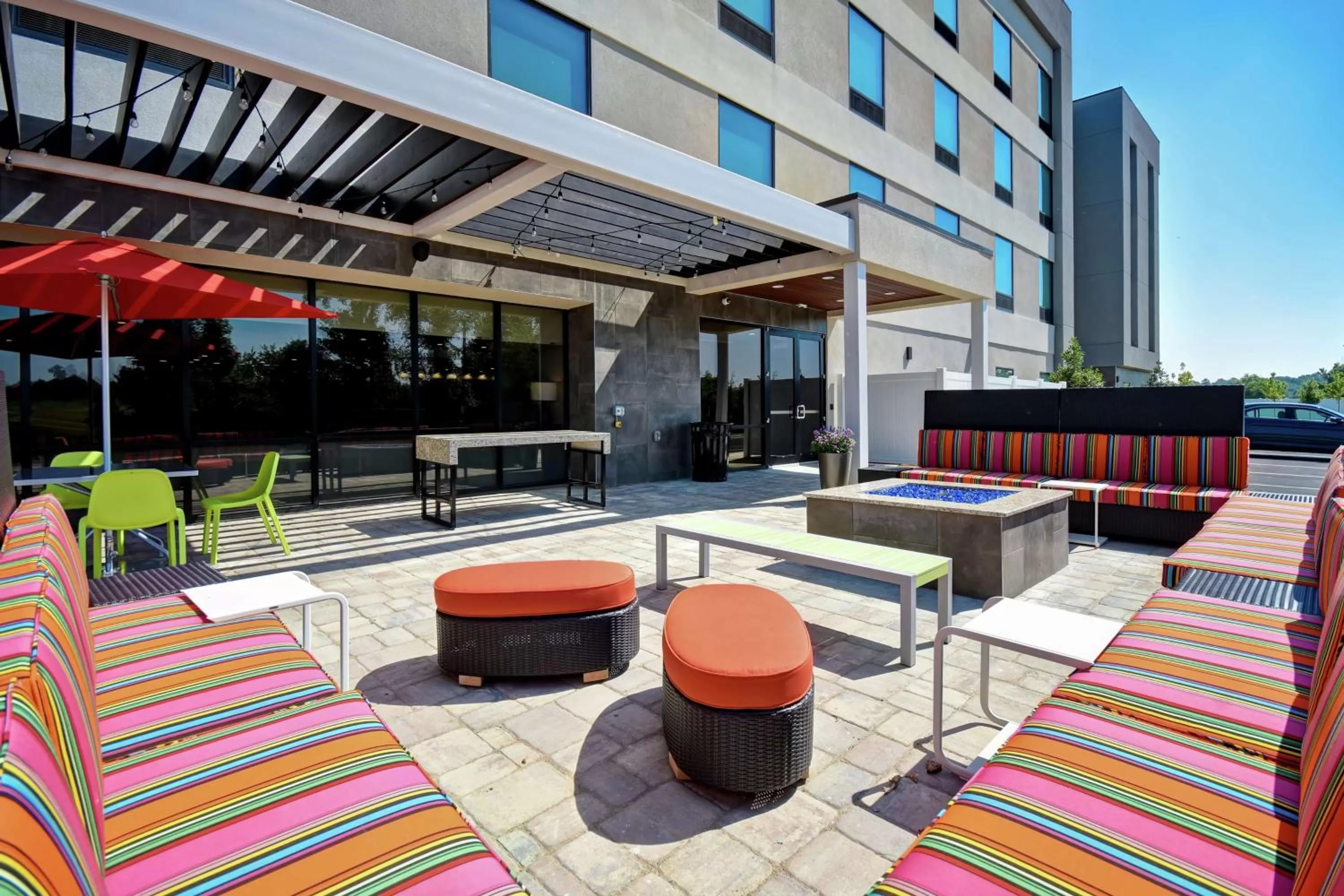 Patio in Home2 Suites By Hilton Birmingham/Fultondale, Al