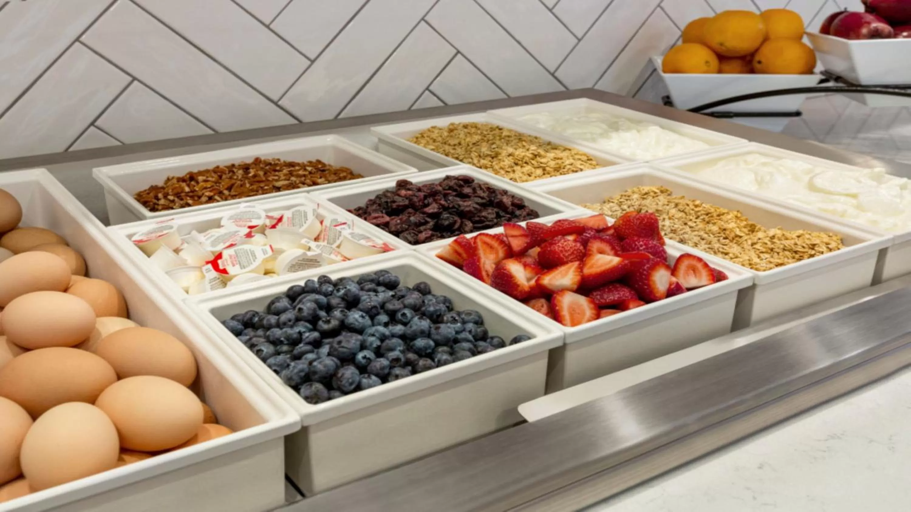 Restaurant/places to eat in Staybridge Suites - Lexington S Medical Ctr Area by IHG