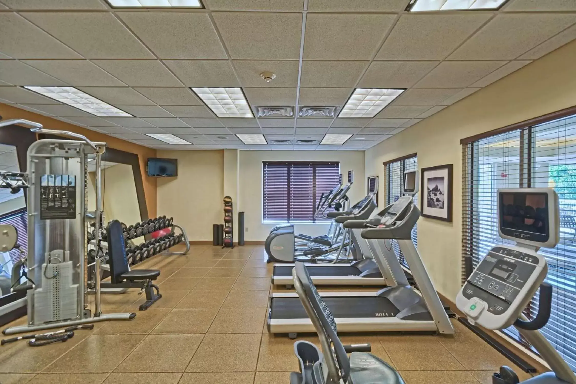 Fitness centre/facilities, Fitness Center/Facilities in Hilton Garden Inn by Hilton Mount Laurel