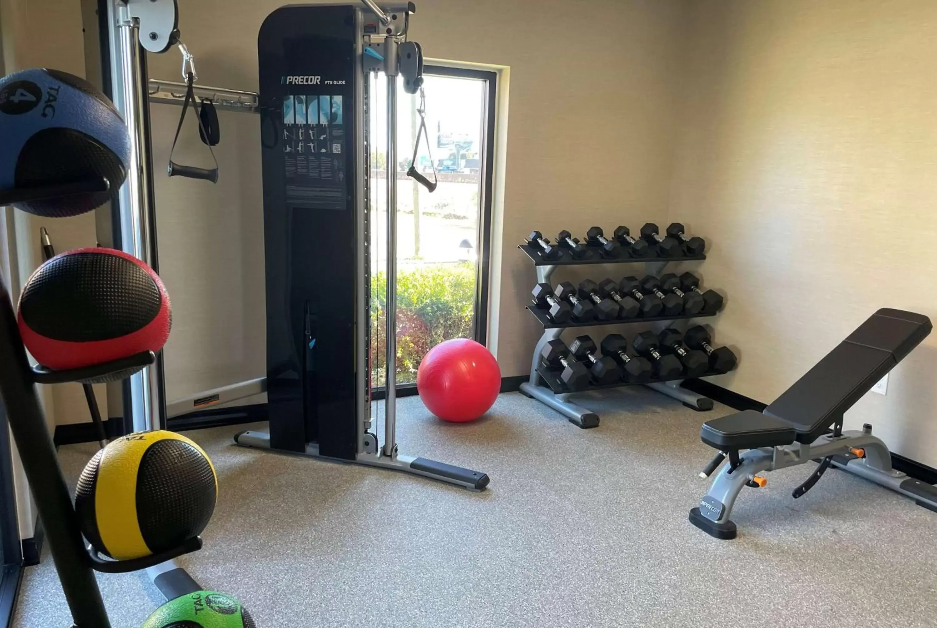 Fitness centre/facilities in La Quinta by Wyndham Jonesboro Fitness centre/facilities in La Quinta by Wyndham Jonesboro