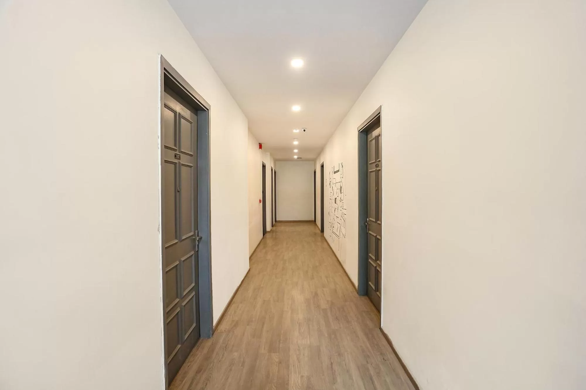 Lobby or reception in FabHotel Roseman