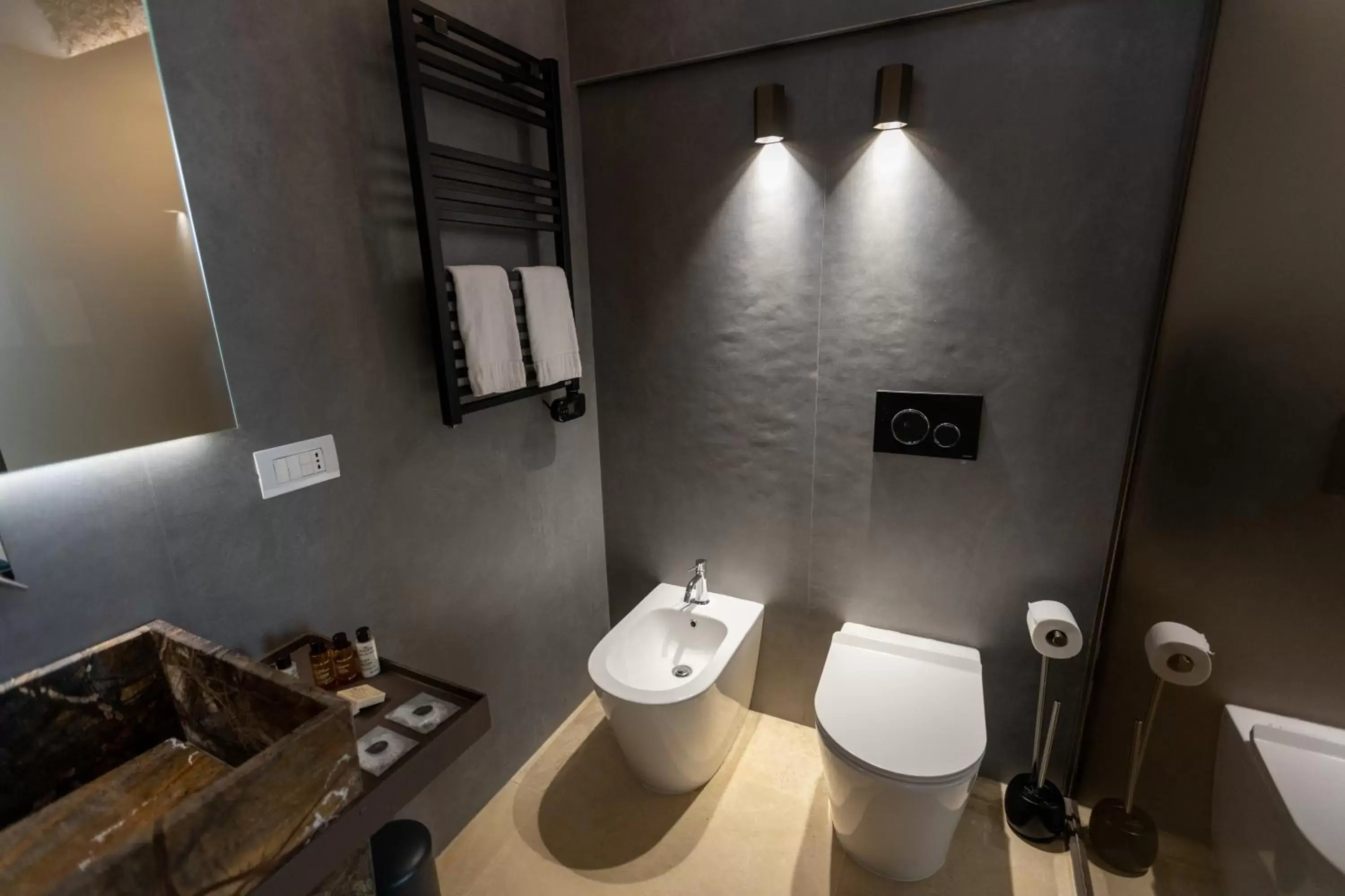 Toilet, Bathroom in Bastione Spasimo Boutique Hotel